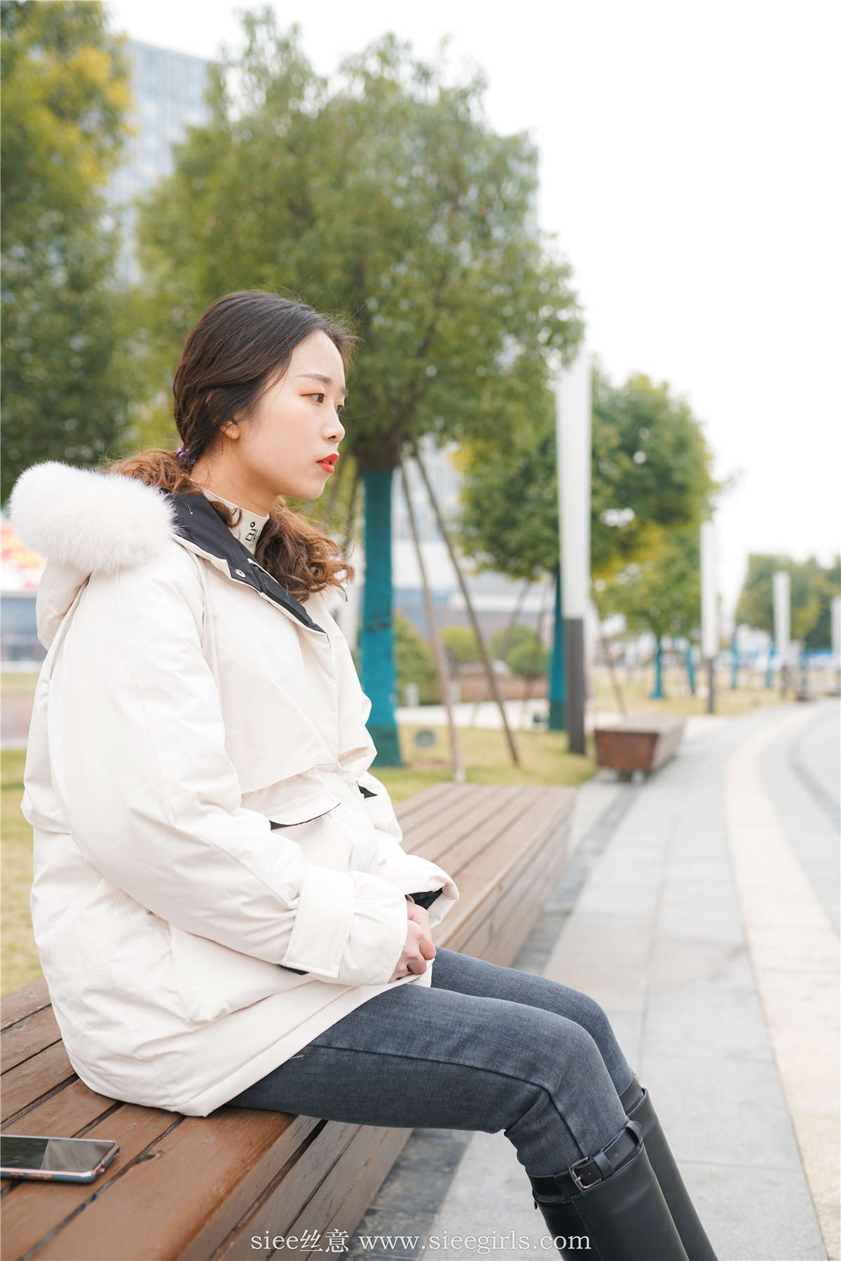 SIEE丝意 NO.415 楠楠 我们不曾错过-日更街拍
