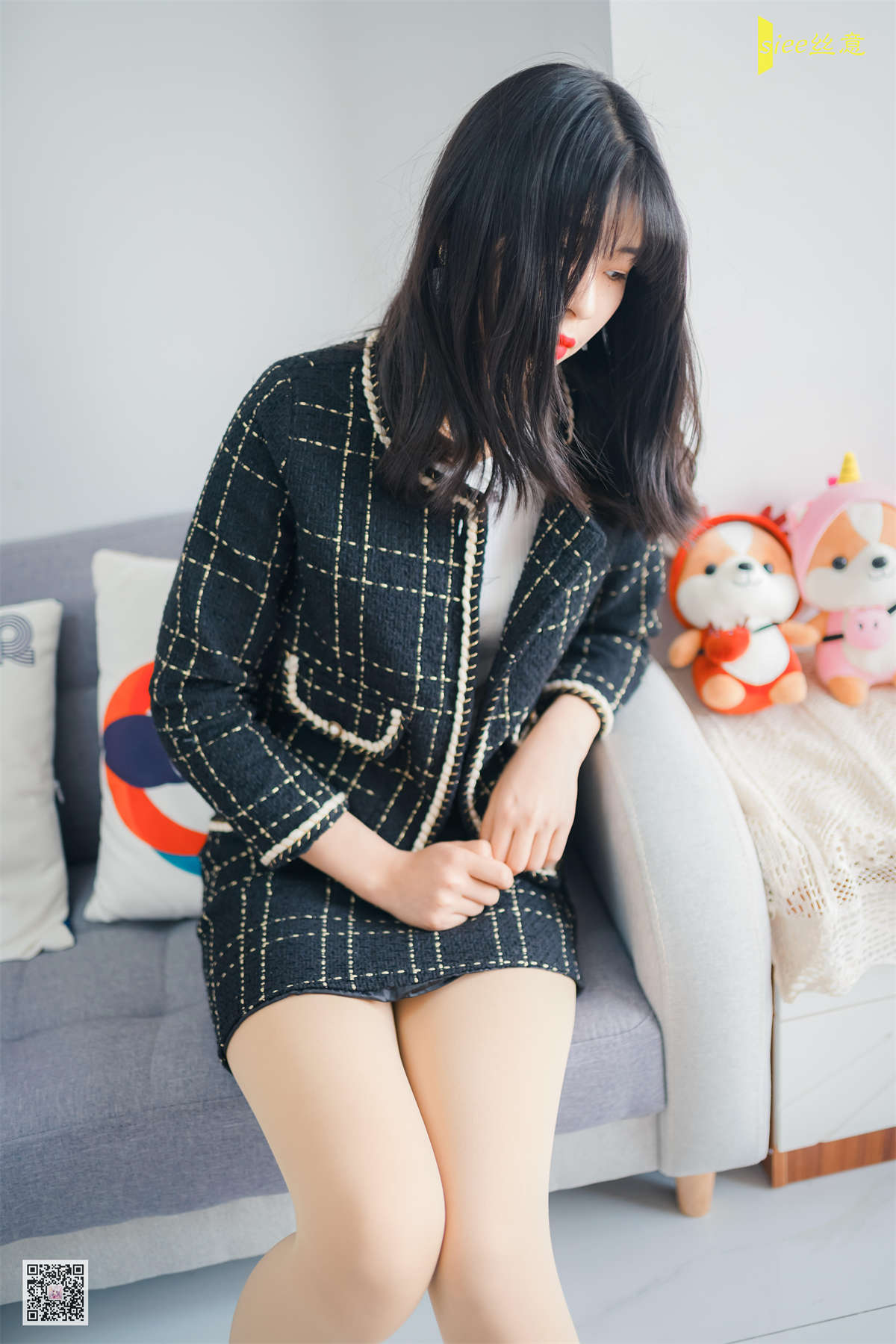 SIEE丝意 NO.451 荣荣～那一刻，情为之往-日更街拍