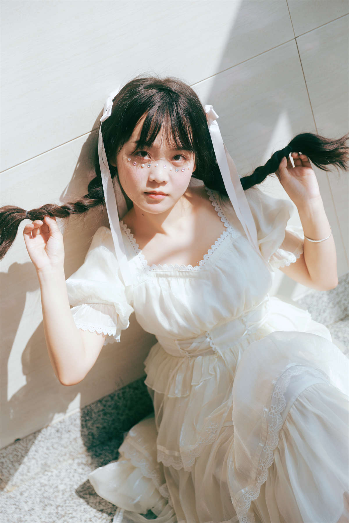 YITUYU艺图语 2024.05.11 灿烂的她 当然然然插图1