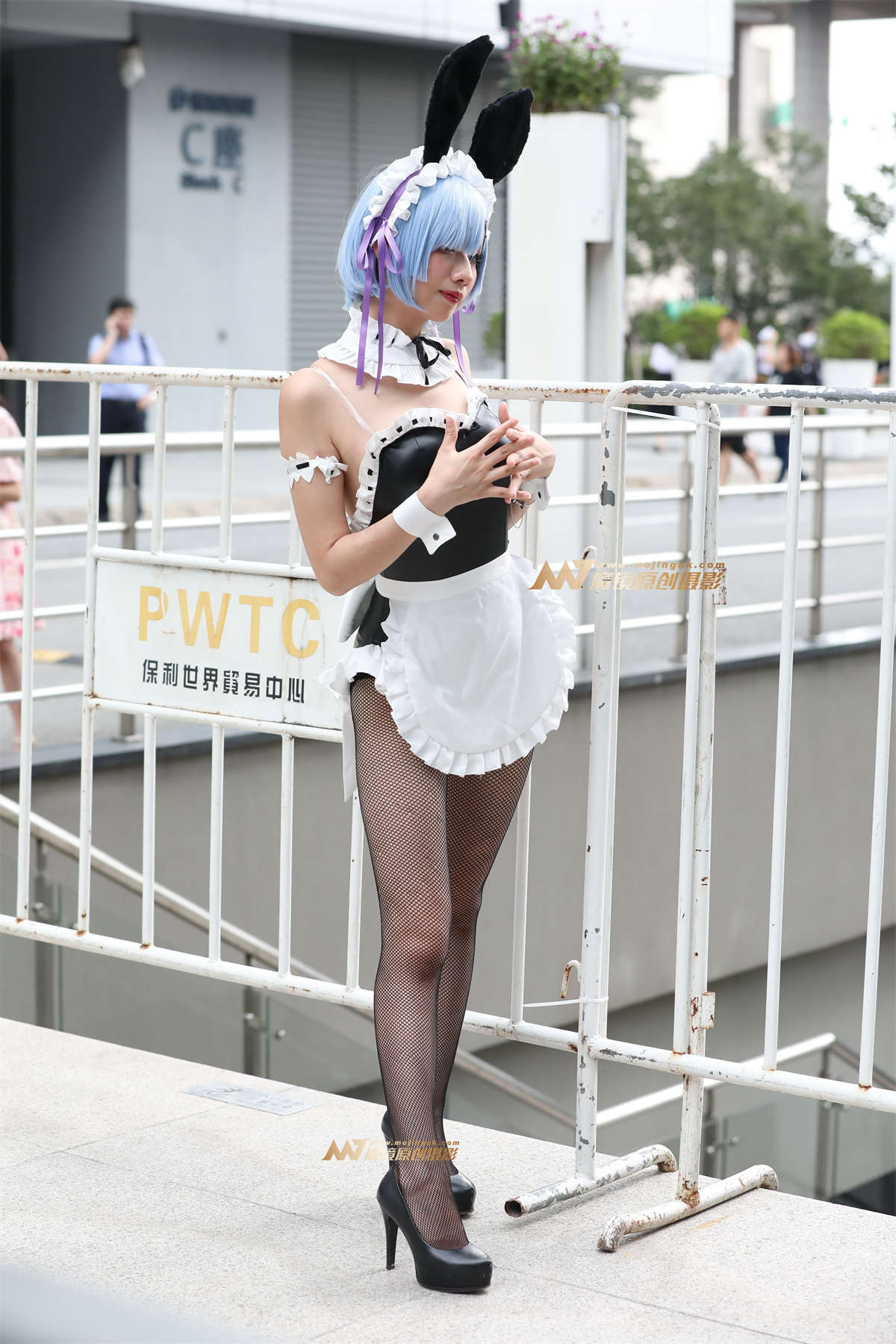 图片[2]-[辉辉赛贴]黑色网袜蕾姆-日更街拍