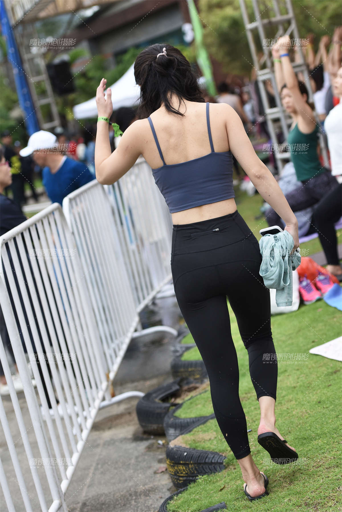 图片[2]-【咔喳赛帖】下蹲-日更街拍