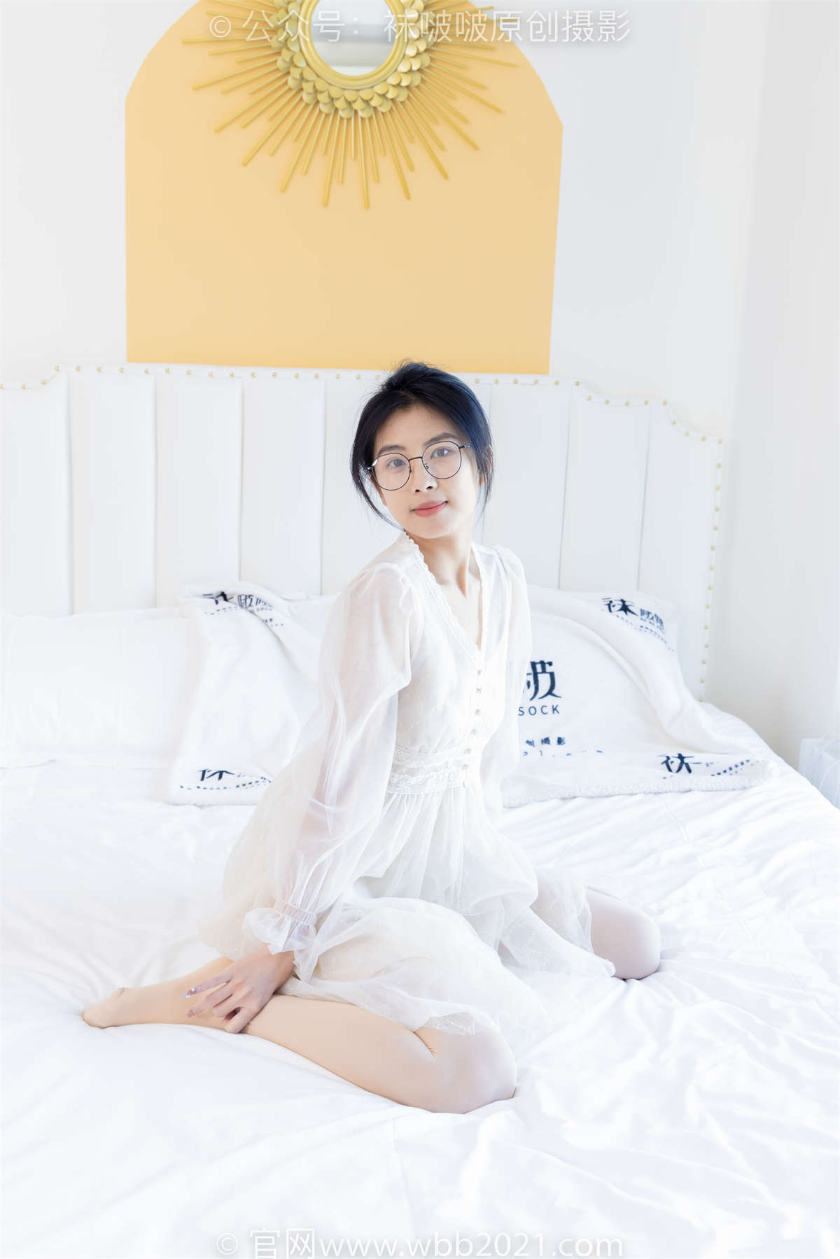 袜啵啵 No.532 奶油-平底鞋、厚肉丝、瑜伽动作,皮筋绑脚老头乐挠脚剧情 花絮剧情版-日更街拍