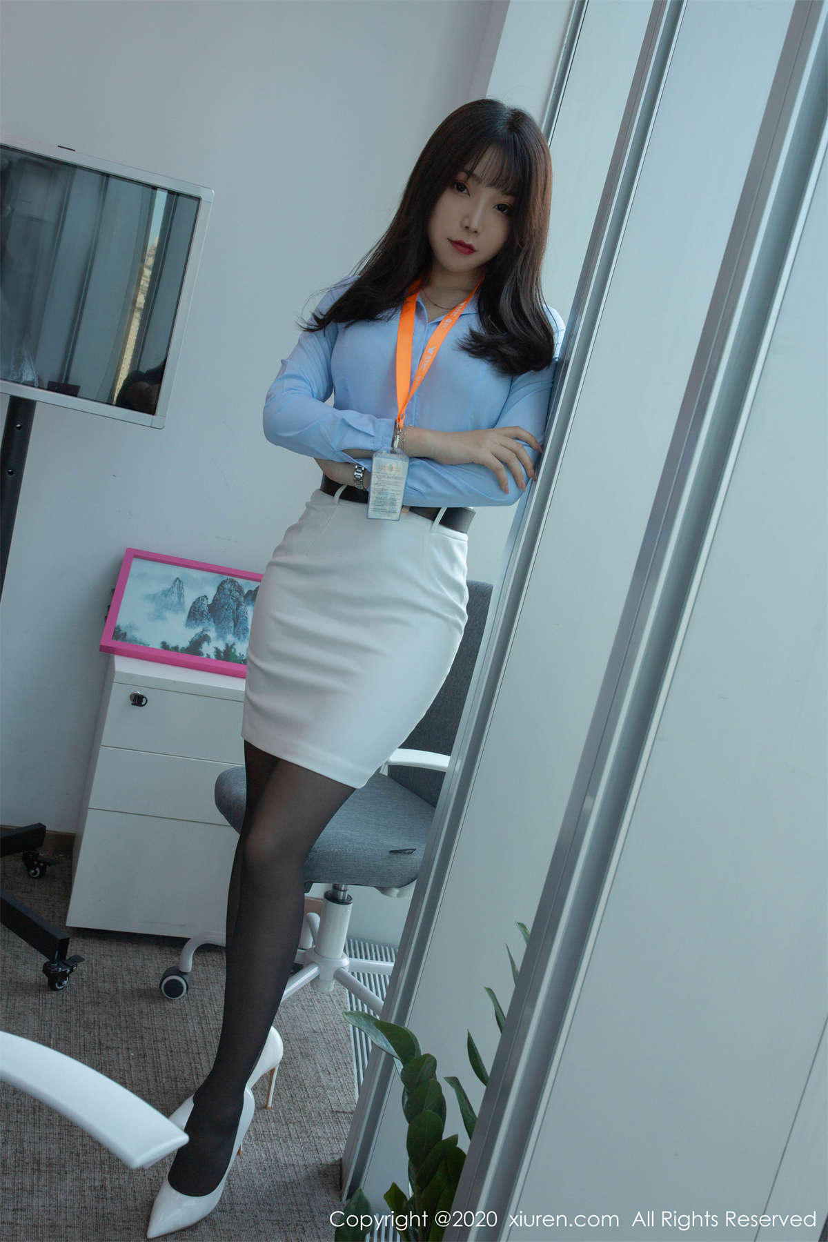 Xiuren秀人网 2020.03.10 NO.2047 芝芝Booty-日更街拍