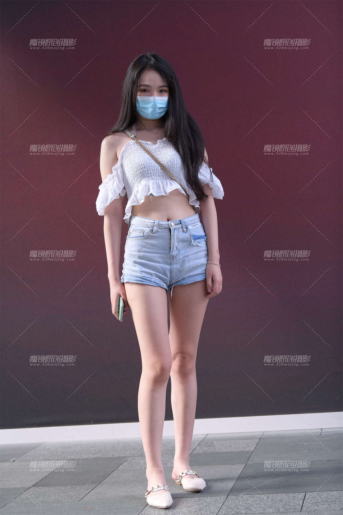 长腿热裤女孩-日更街拍