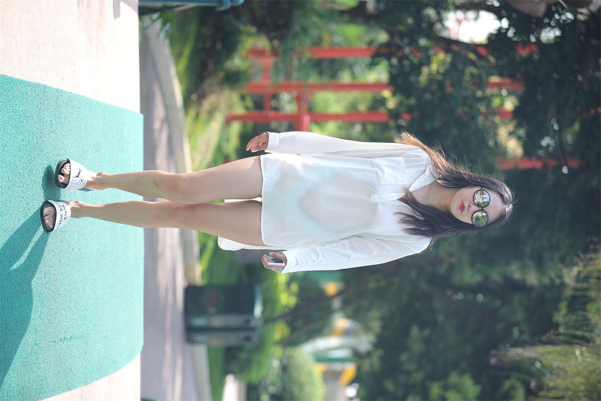 泳装比基尼性感美女-日更街拍