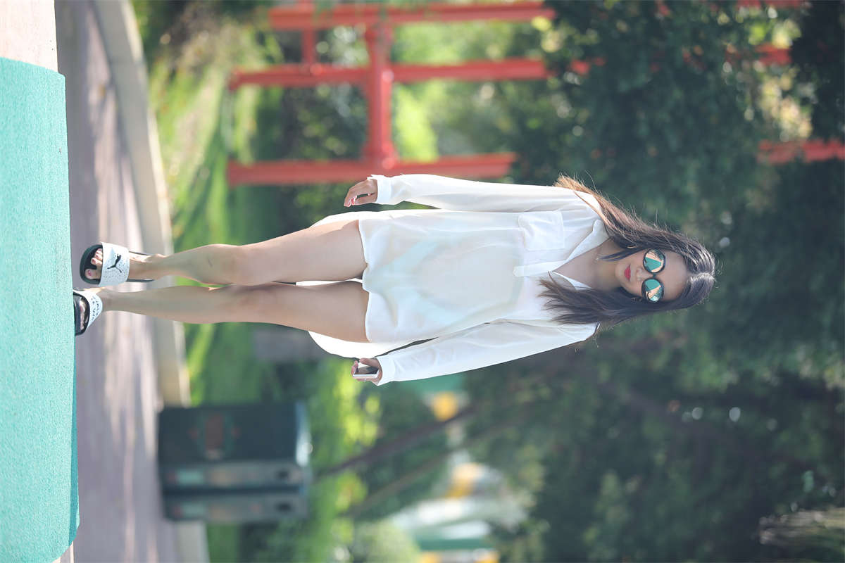 图片[2]-泳装比基尼性感美女-日更街拍