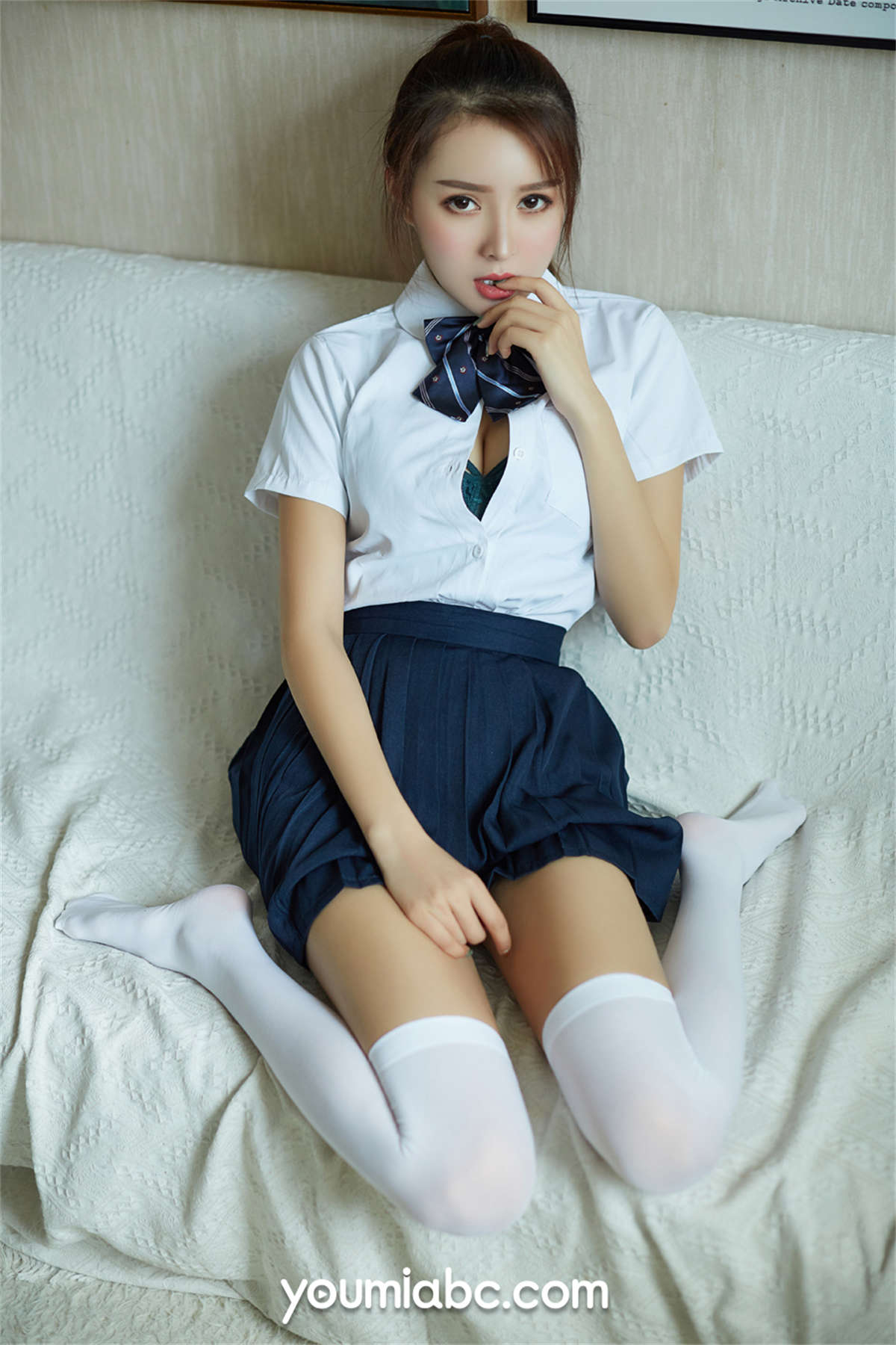 YouMi尤蜜 2019.07.13 青春期 黄金宝儿-日更街拍