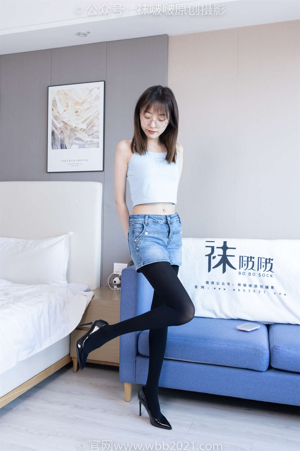 图片[2]-袜啵啵 No.385 稚予-高跟鞋、皮鞋、运动鞋、厚黑丝、吊带豹纹黑丝、白棉袜 超长花絮版-日更街拍