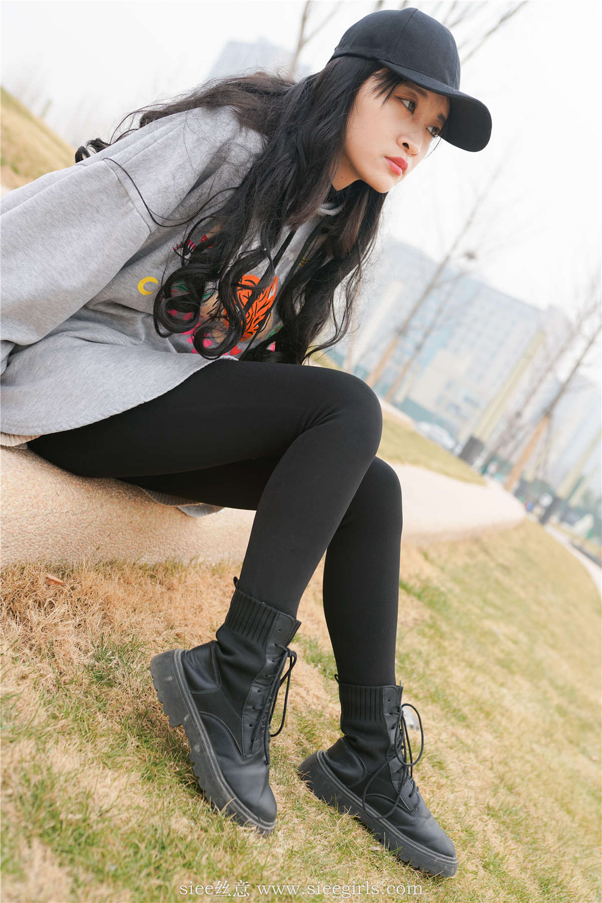 图片[2]-SIEE丝意 NO.417 含含 新年快乐-2020-日更街拍