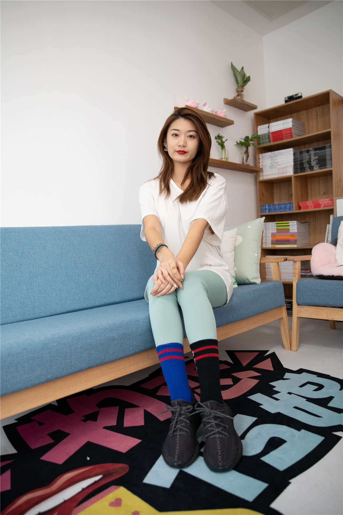 图片[2]-物恋传媒 NO.598 言言-思念如何-日更街拍