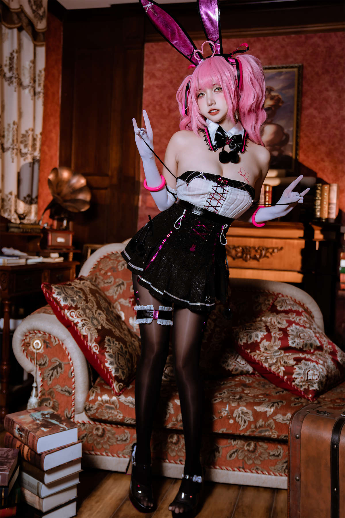 高产型Coser-二佐Nisa 交错战线 卡提那-日更街拍