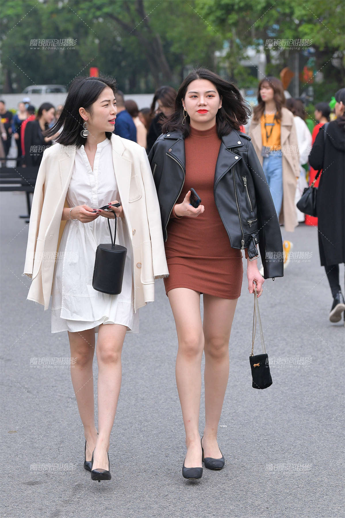 棕色包臀裙~-日更街拍