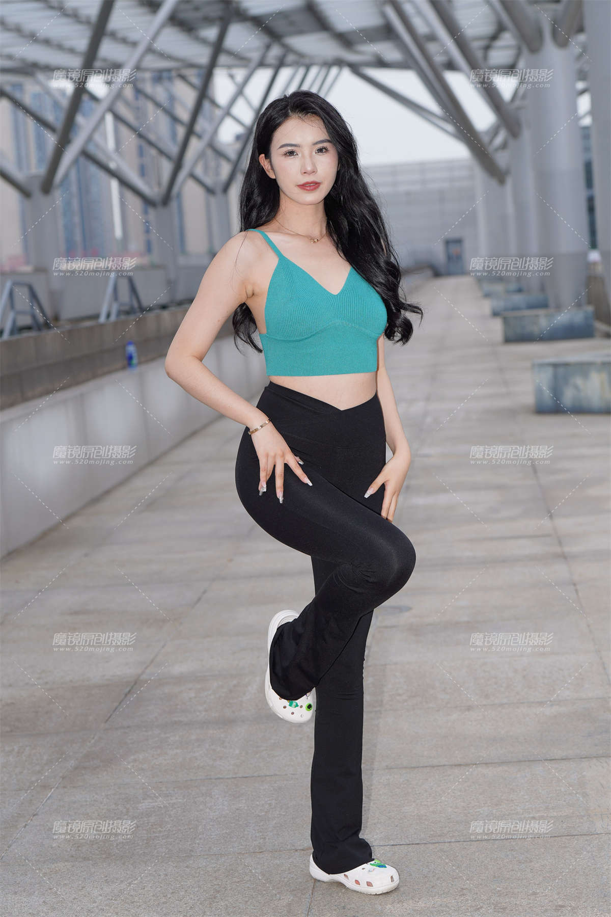 图片[2]-魅力黑美好身材-日更街拍