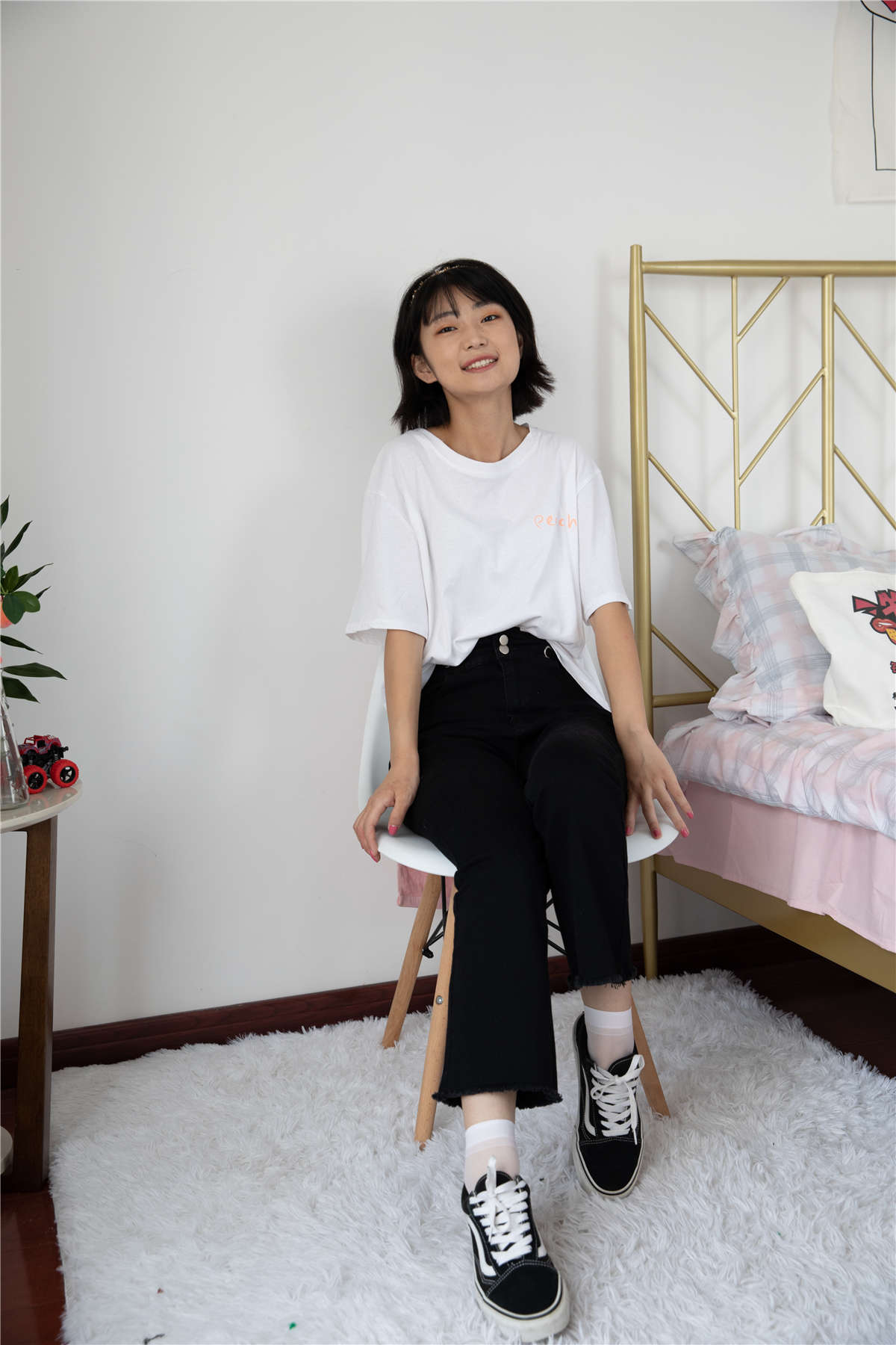 物恋传媒504期：小凌-时光深处-日更街拍