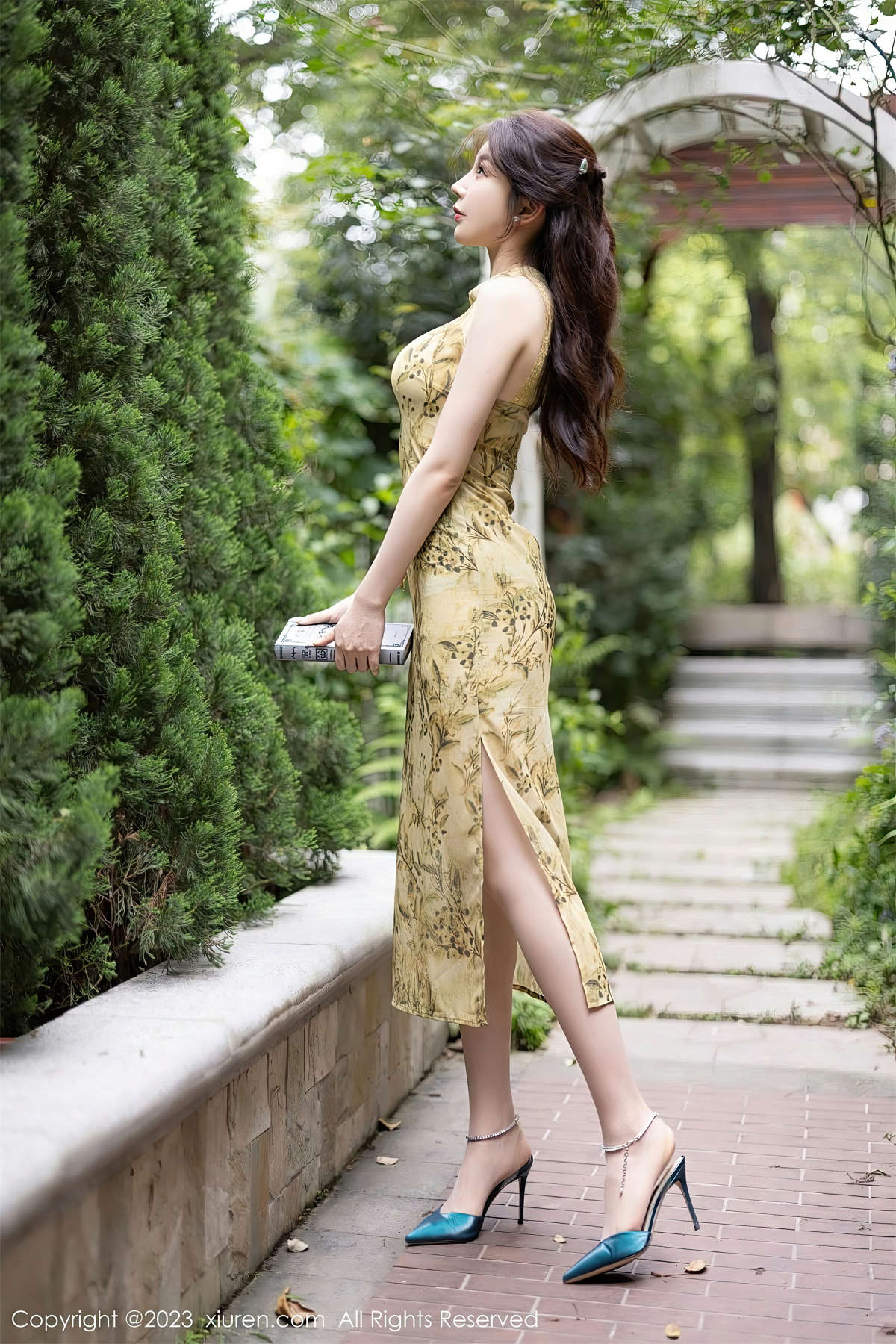 图片[2]-Xiuren秀人网 2023.07.14 No.7083 徐莉芝-日更街拍