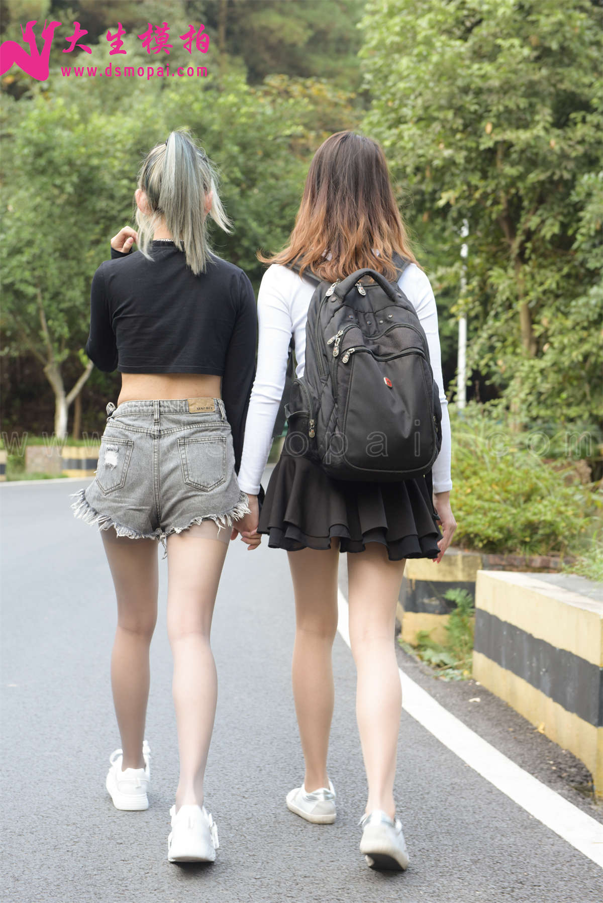 大生模拍 NO.213 双人爬山-日更街拍