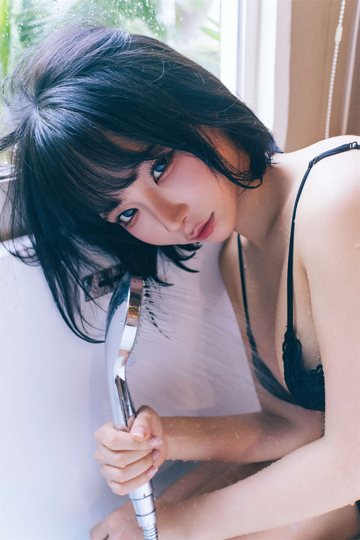 图片[2]-知名动漫博主-蠢沫沫 凝视-日更街拍