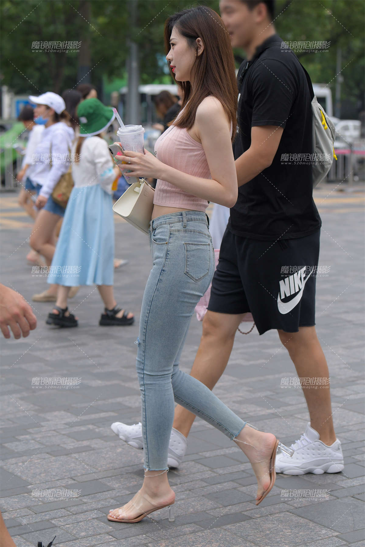 图片[2]-【红石赛帖】性感牛仔裤美女-日更街拍