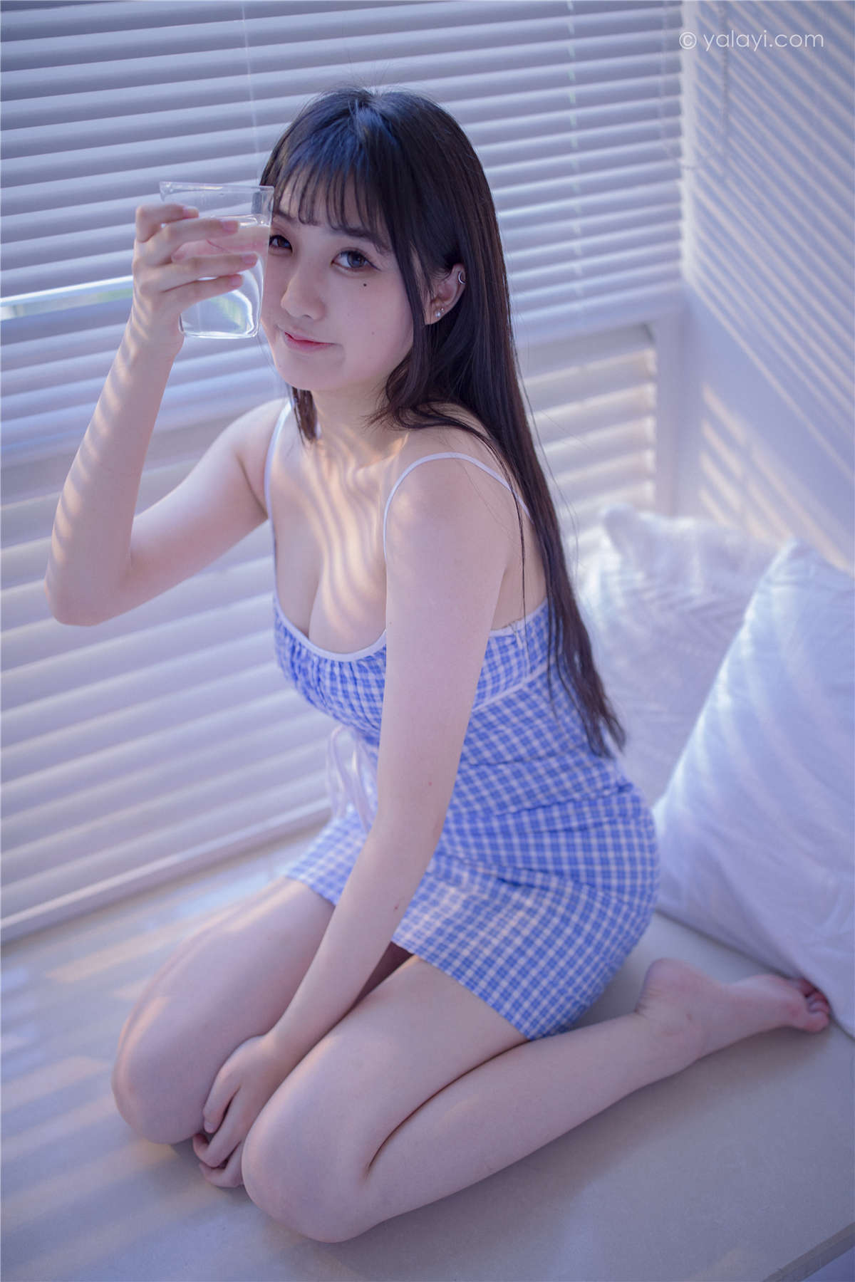 YALAYI雅拉伊 NO.687 瓶儿 蓝-日更街拍
