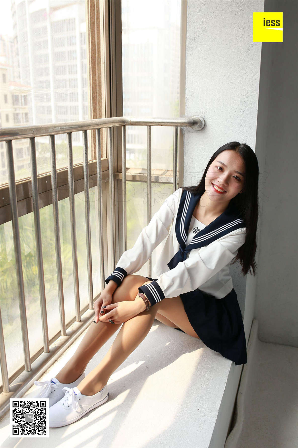 图片[2]-IESS异思趣向 丝享家216期：第一次涂指甲油的婉萍婉萍-日更街拍