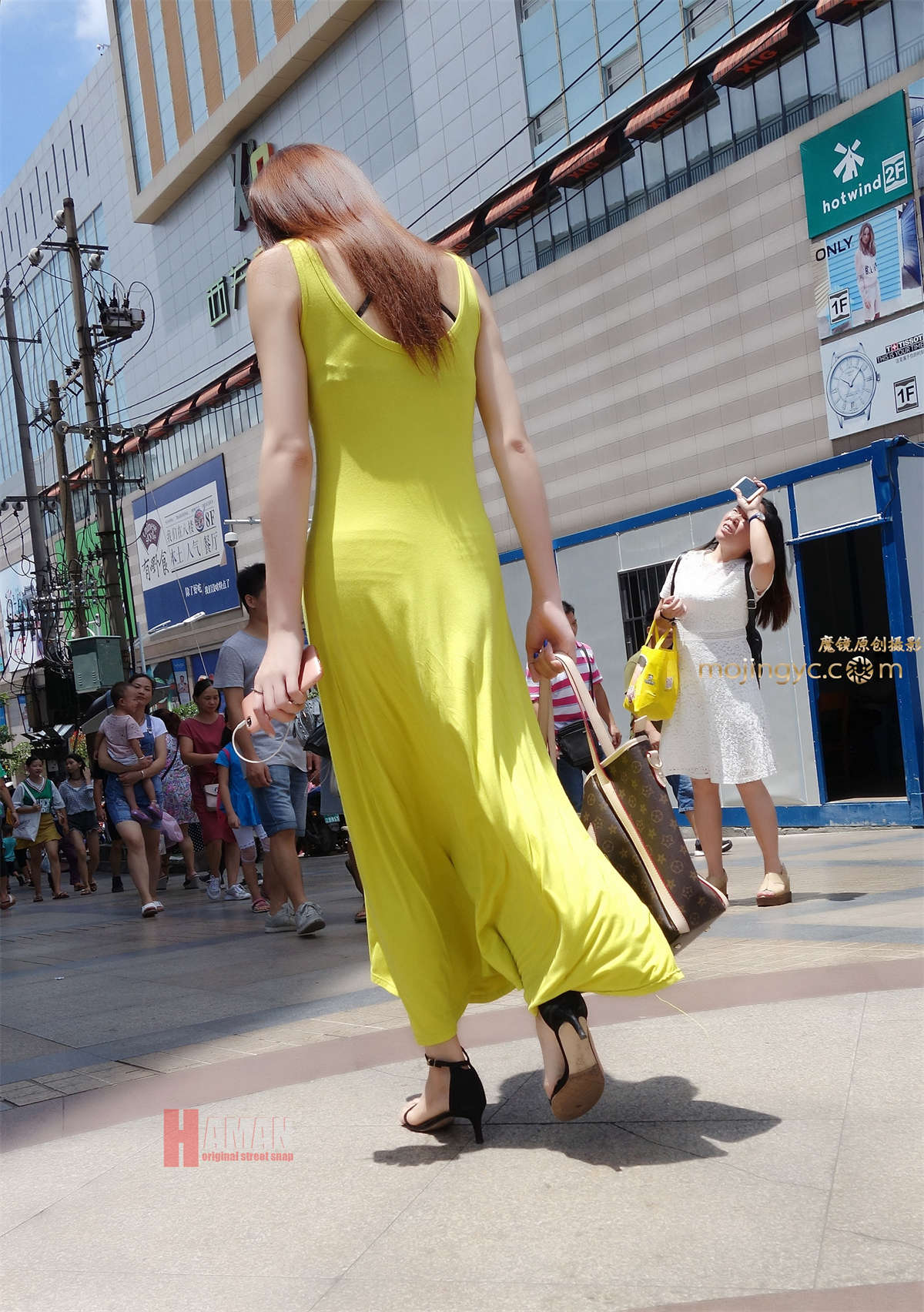 图片[2]-肉搏篇——长裙街拍-日更街拍
