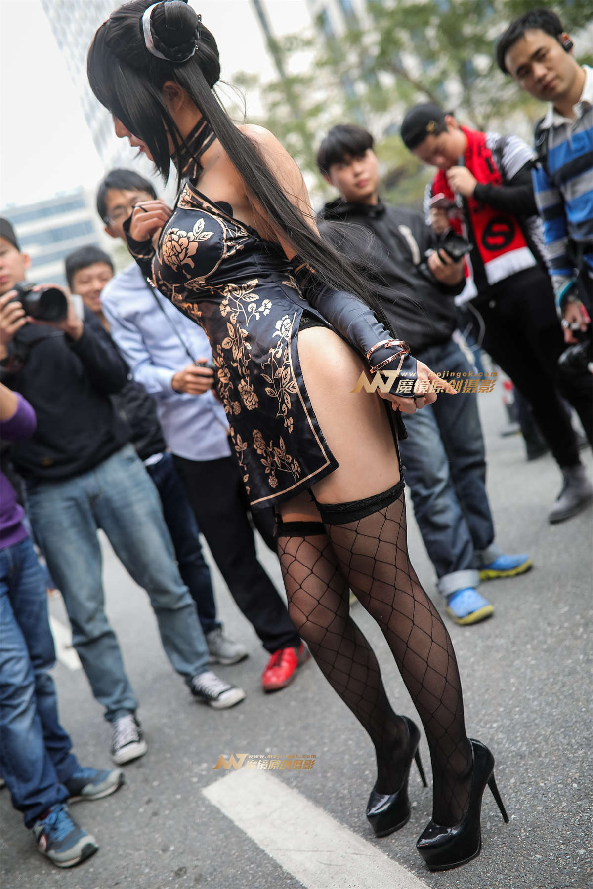 【凯恩赛帖】妩媚性感美娘-日更街拍