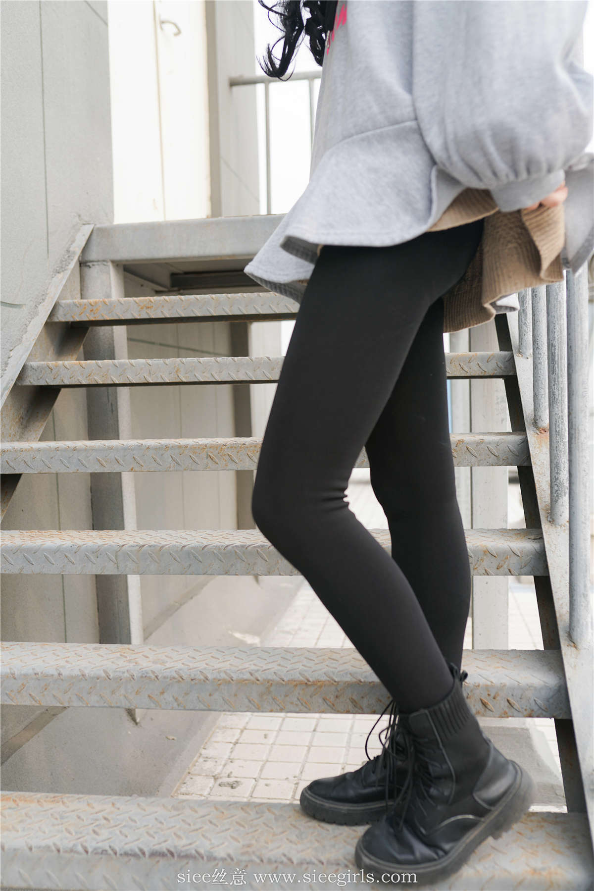 SIEE丝意 NO.422 含含 点点滴滴-日更街拍