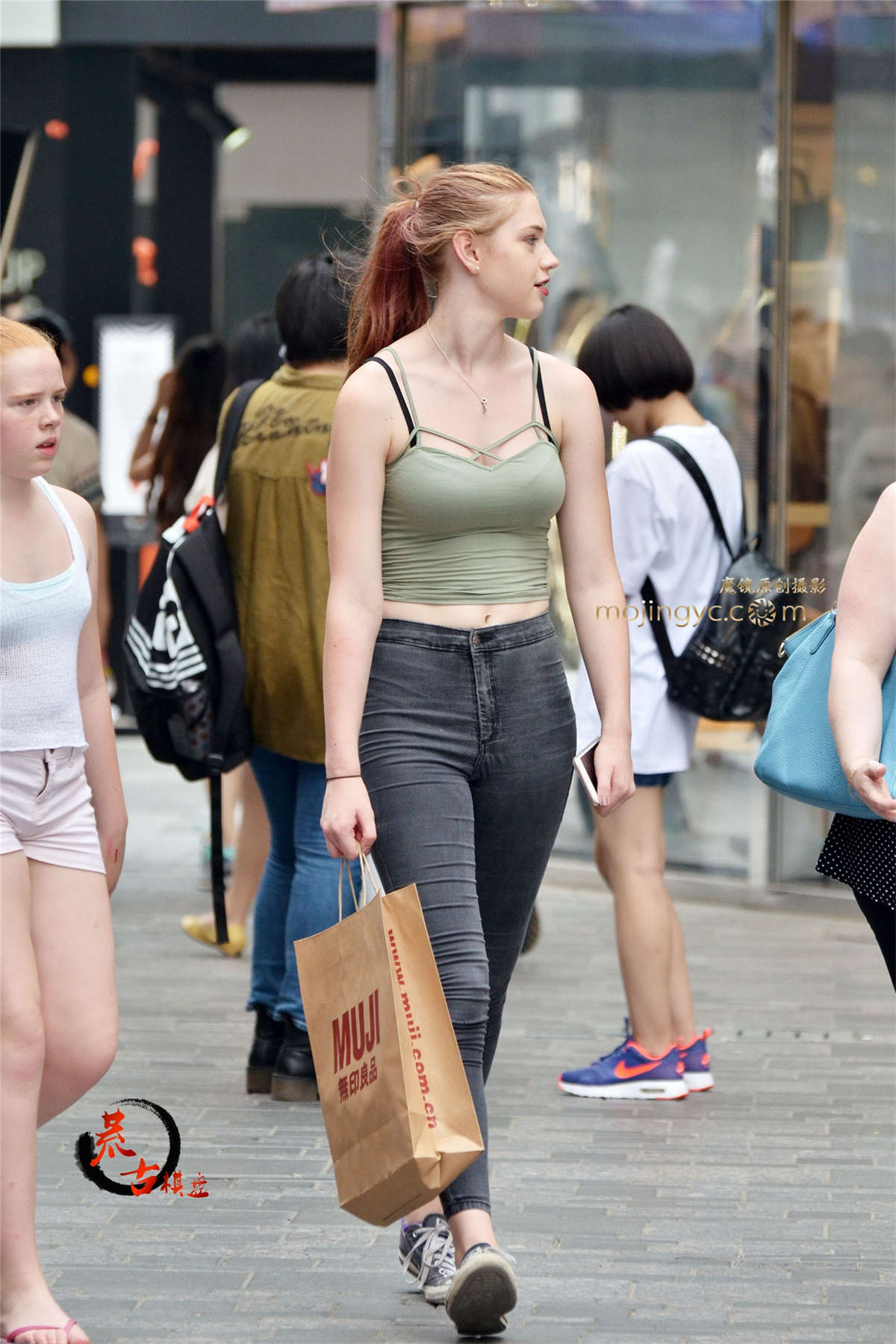 图片[2]-10-04 紧身裤，紧身衣-日更街拍