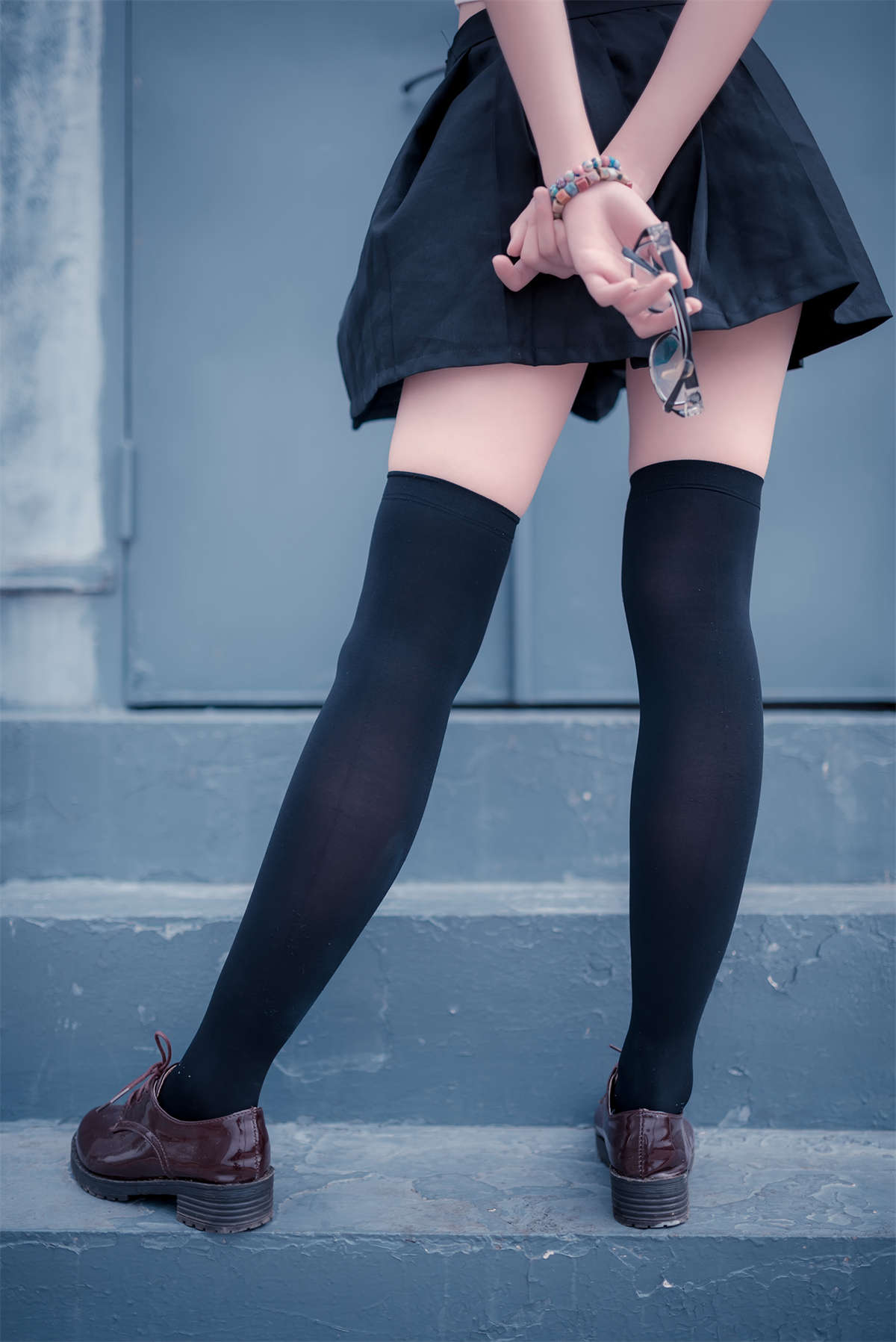 图片[2]-风之领域 NO.187 黑丝筒袜-日更街拍