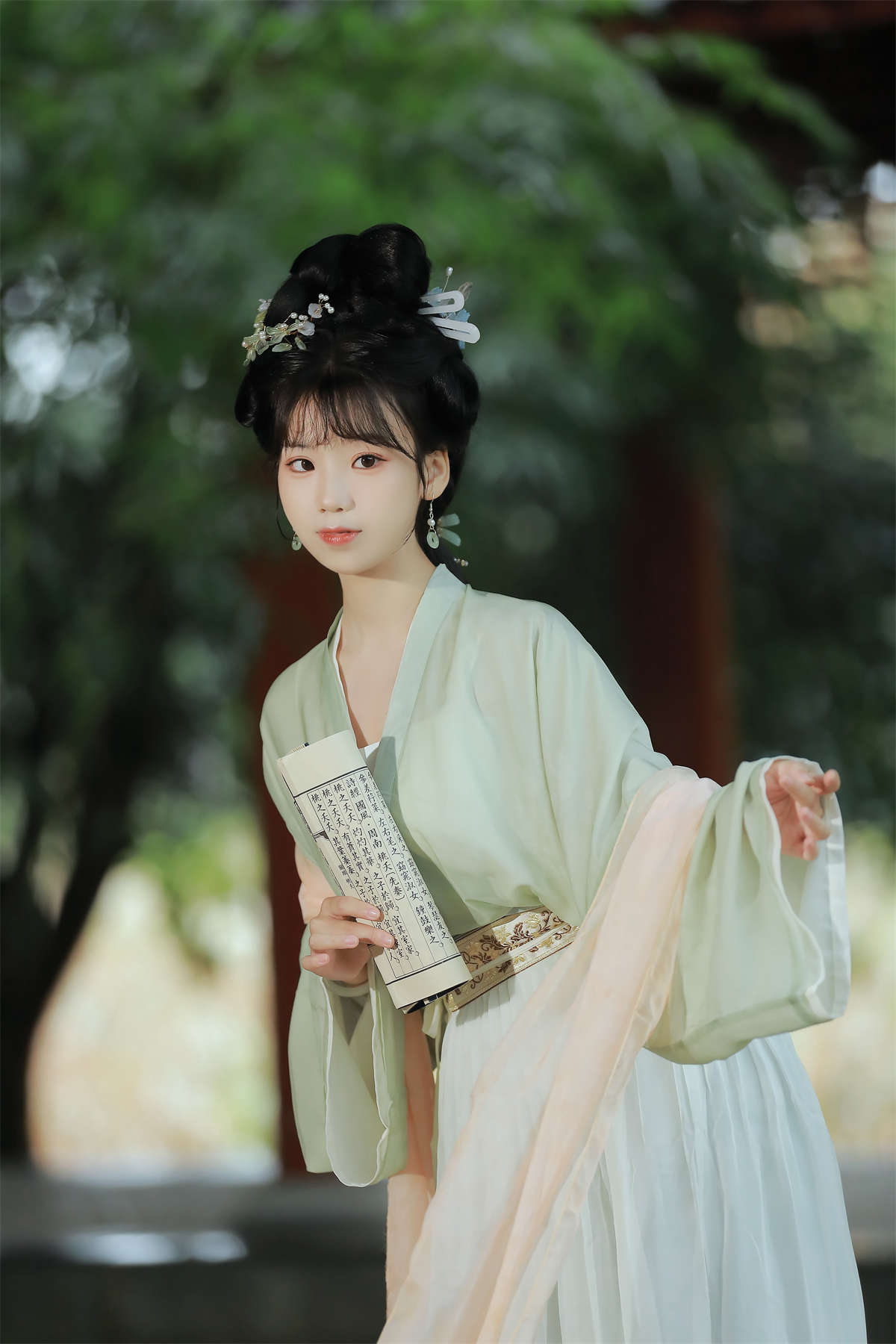 YITUYU艺图语 2024.08.27 千秋岁 周周Ay-日更街拍