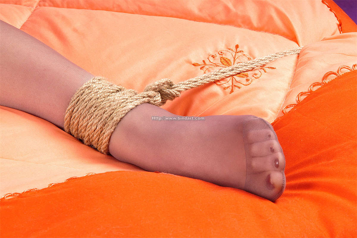 Bindart美束 2005-05-21 无名-日更街拍