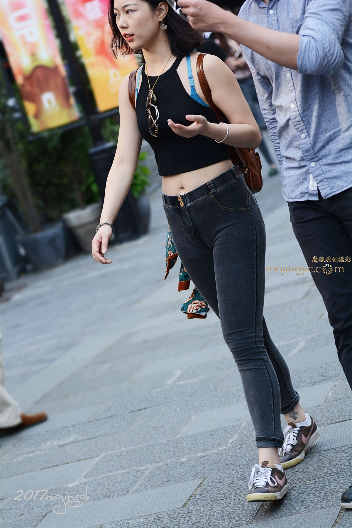 咔喳2017.0601街拍359（15p)-日更街拍