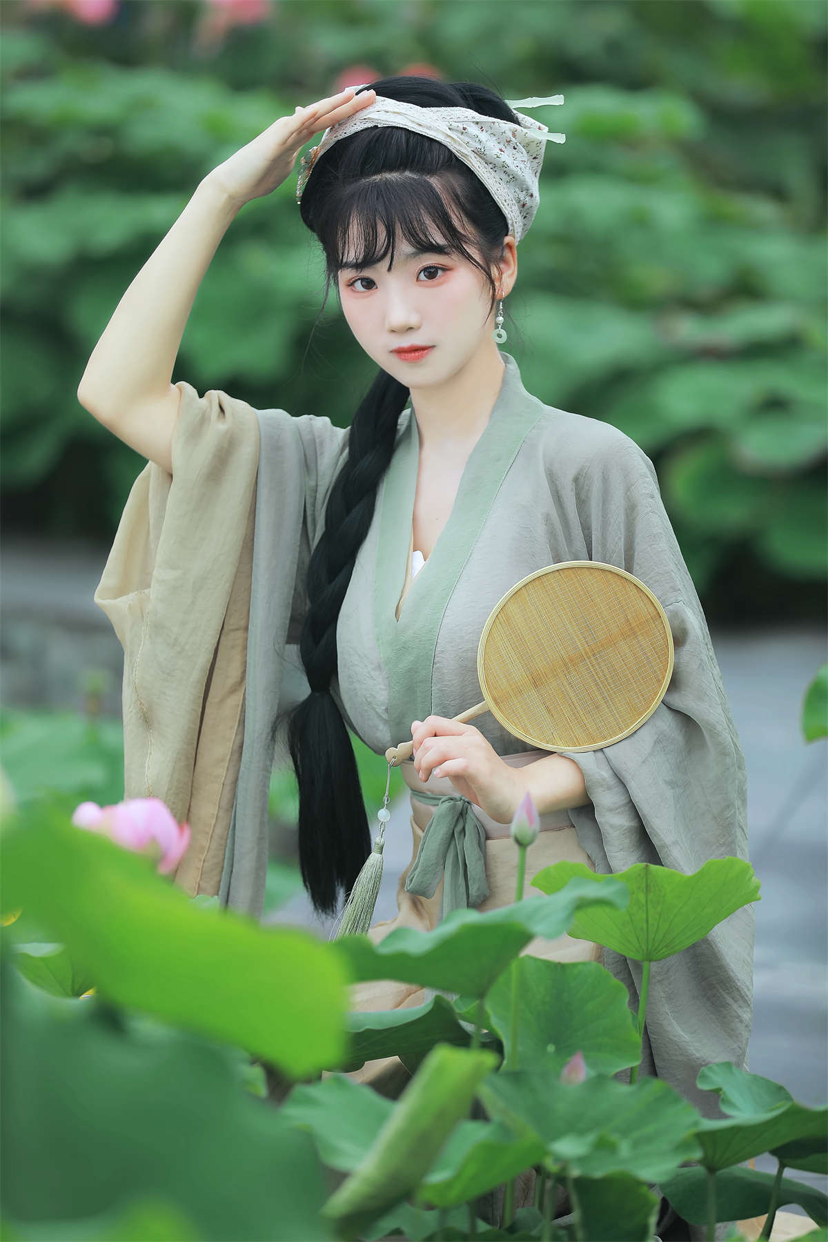 YITUYU艺图语 2024.07.31 采荷女 周周Ay插图1