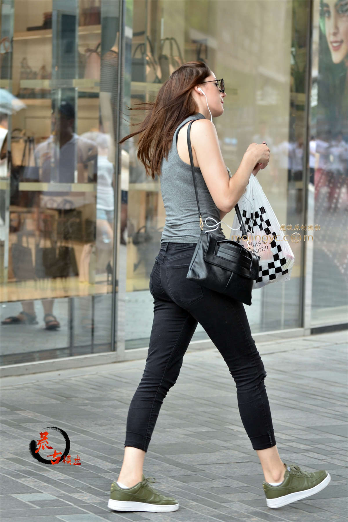 图片[2]-10-04 牛仔洋妞-日更街拍
