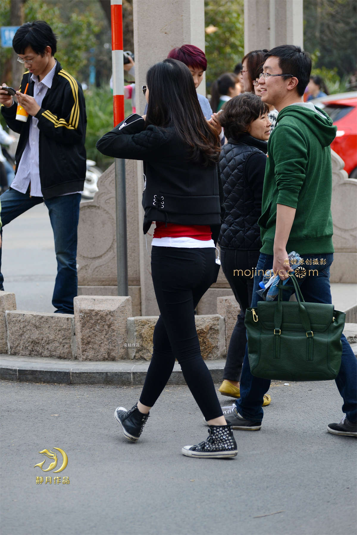 黑裤妹子-（14P）-日更街拍