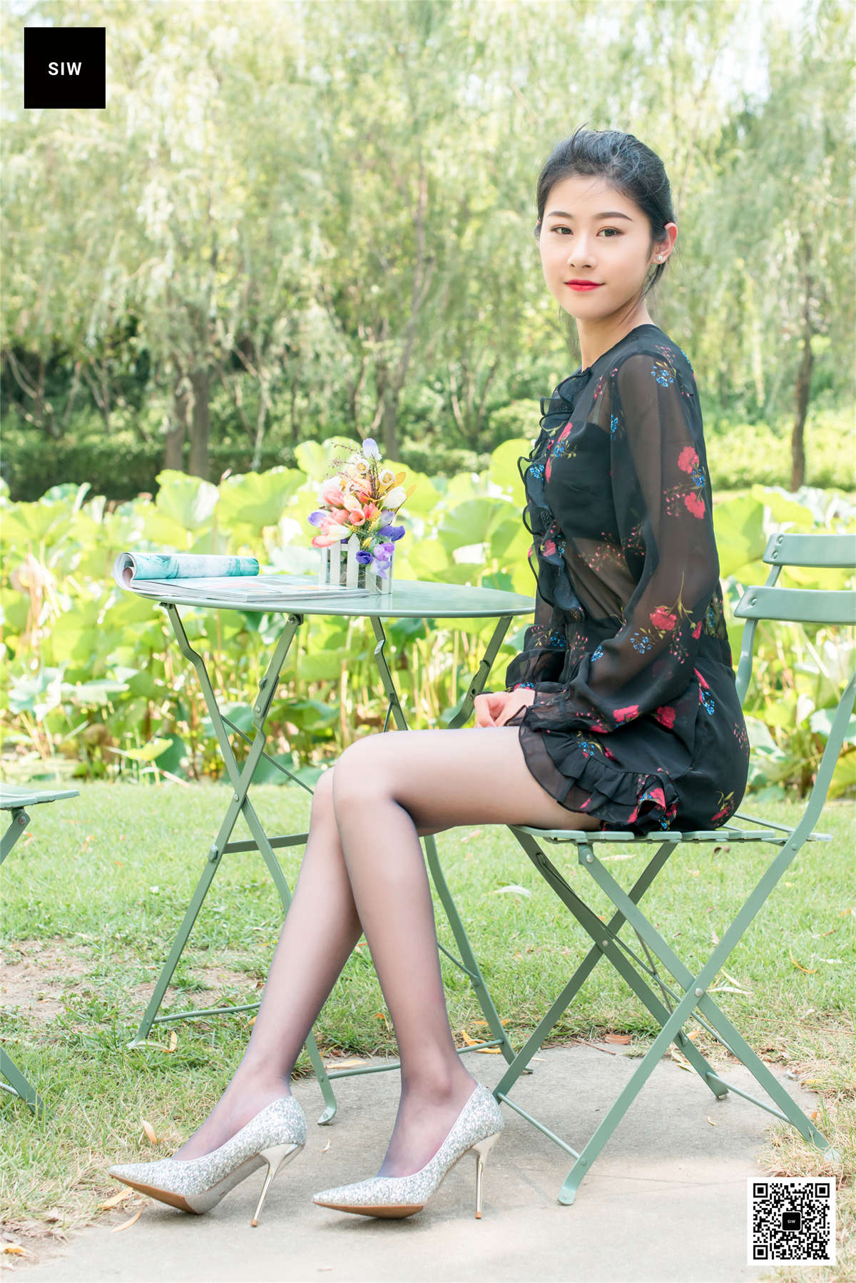 图片[2]-SIW斯文传媒 VOL.040 荷塘花裙 龙哥-日更街拍