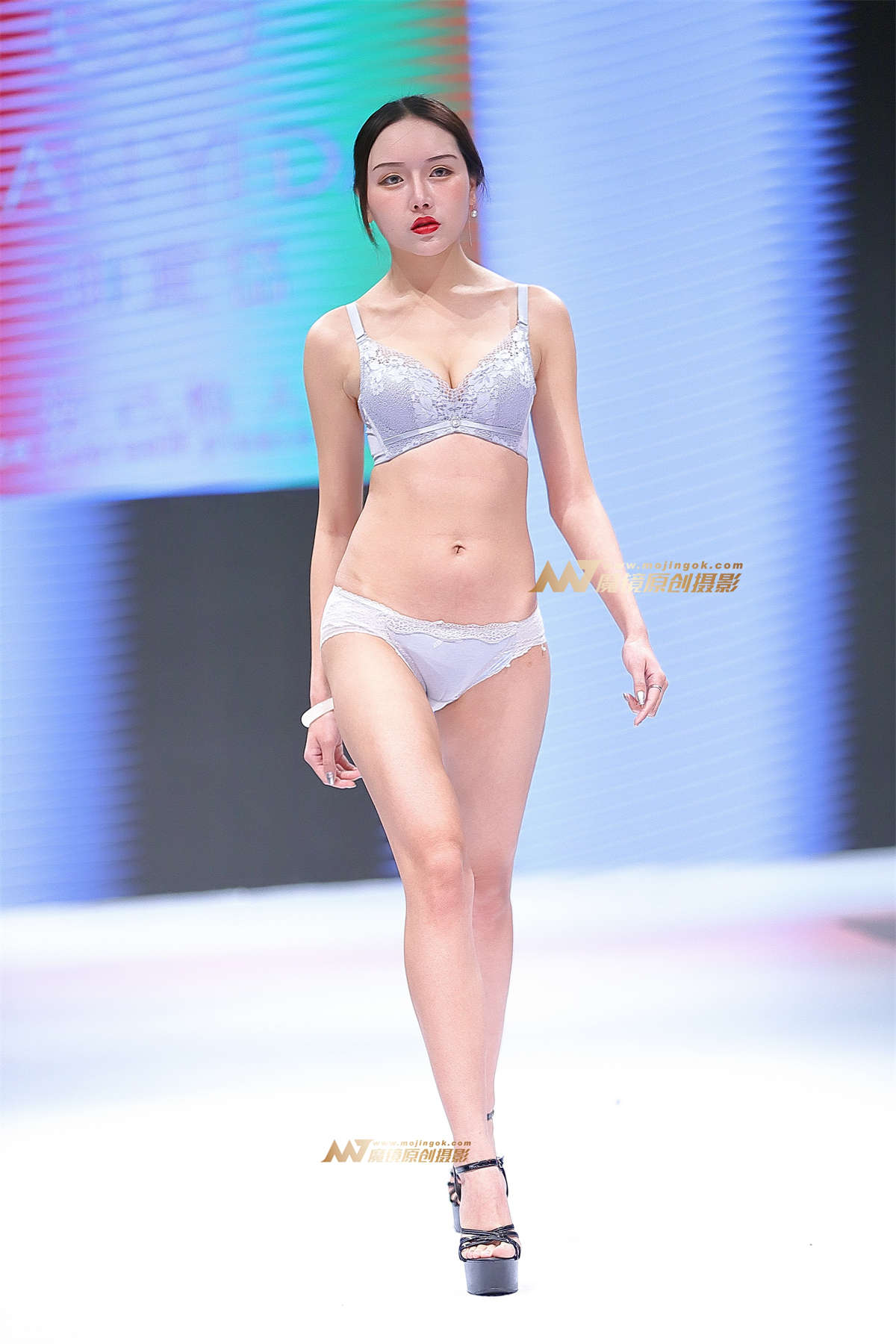 T台内衣秀-日更街拍