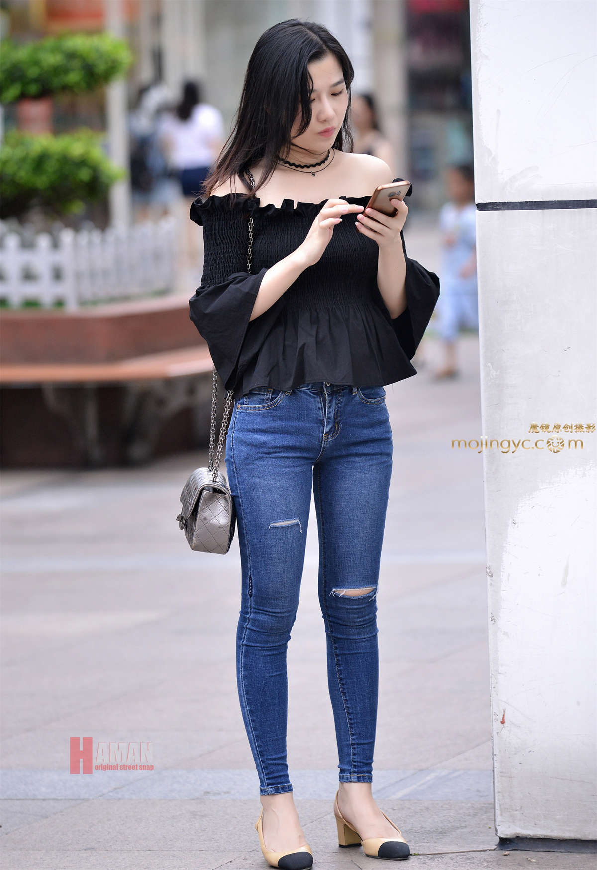 远射篇——蓝牛紧身街拍-日更街拍