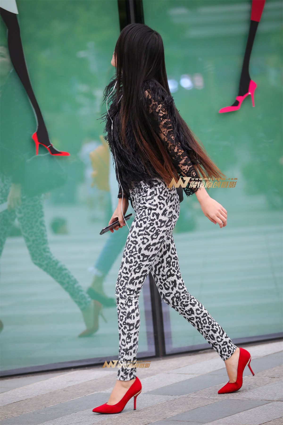 图片[2]-豹纹长腿-日更街拍