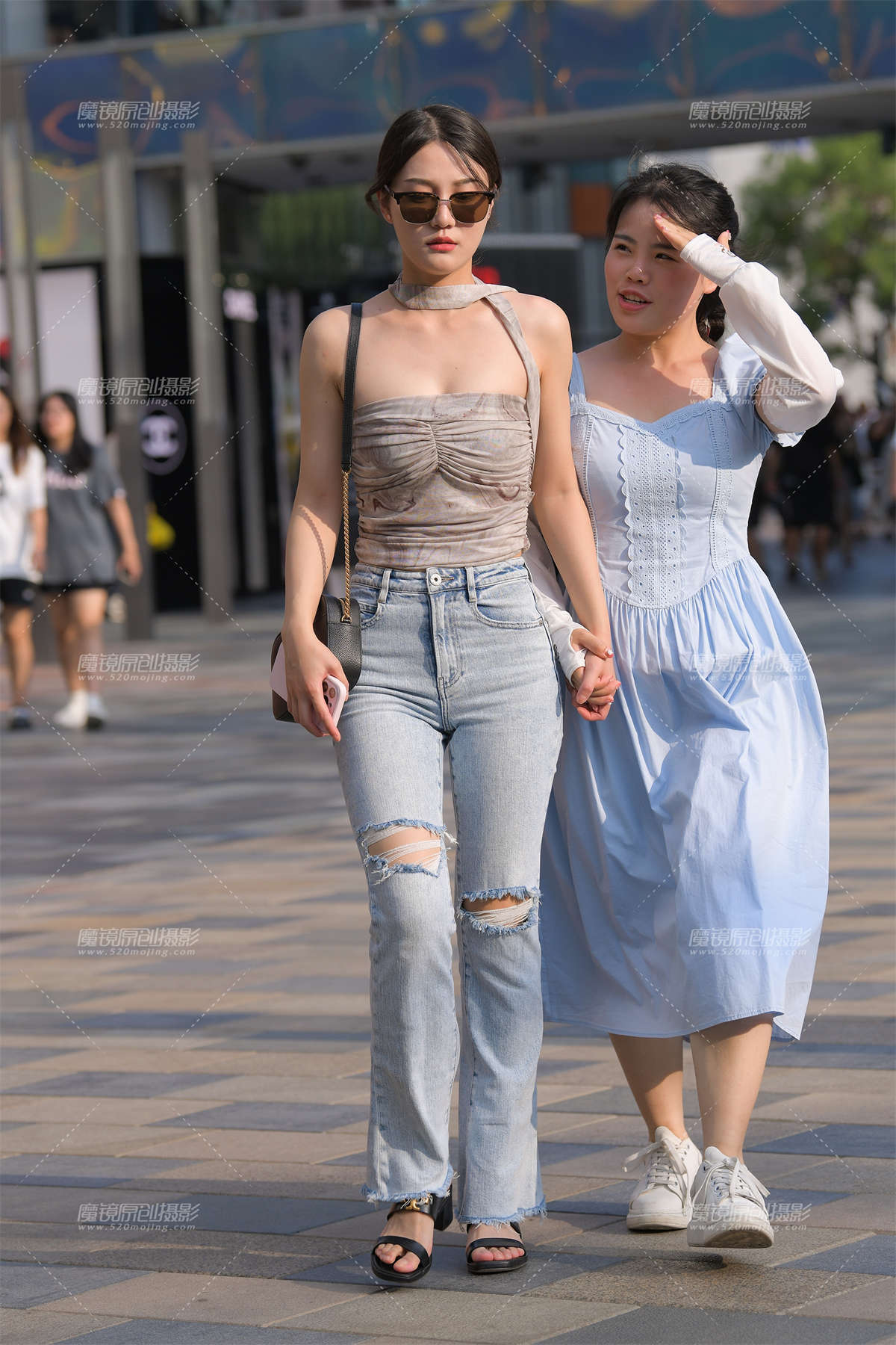 抹胸蓝牛-日更街拍