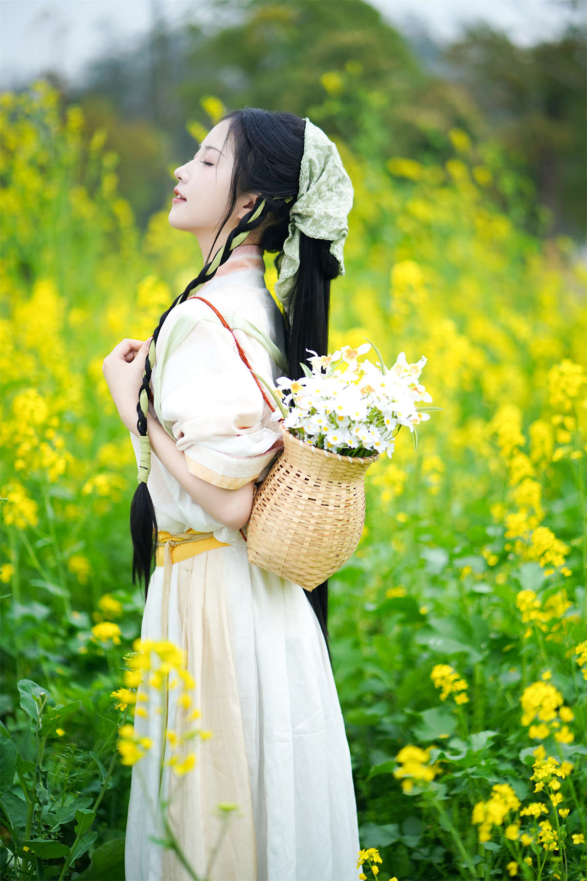 图片[2]-YITUYU艺图语 2025.04.04 春日田园 兔牙w-日更街拍