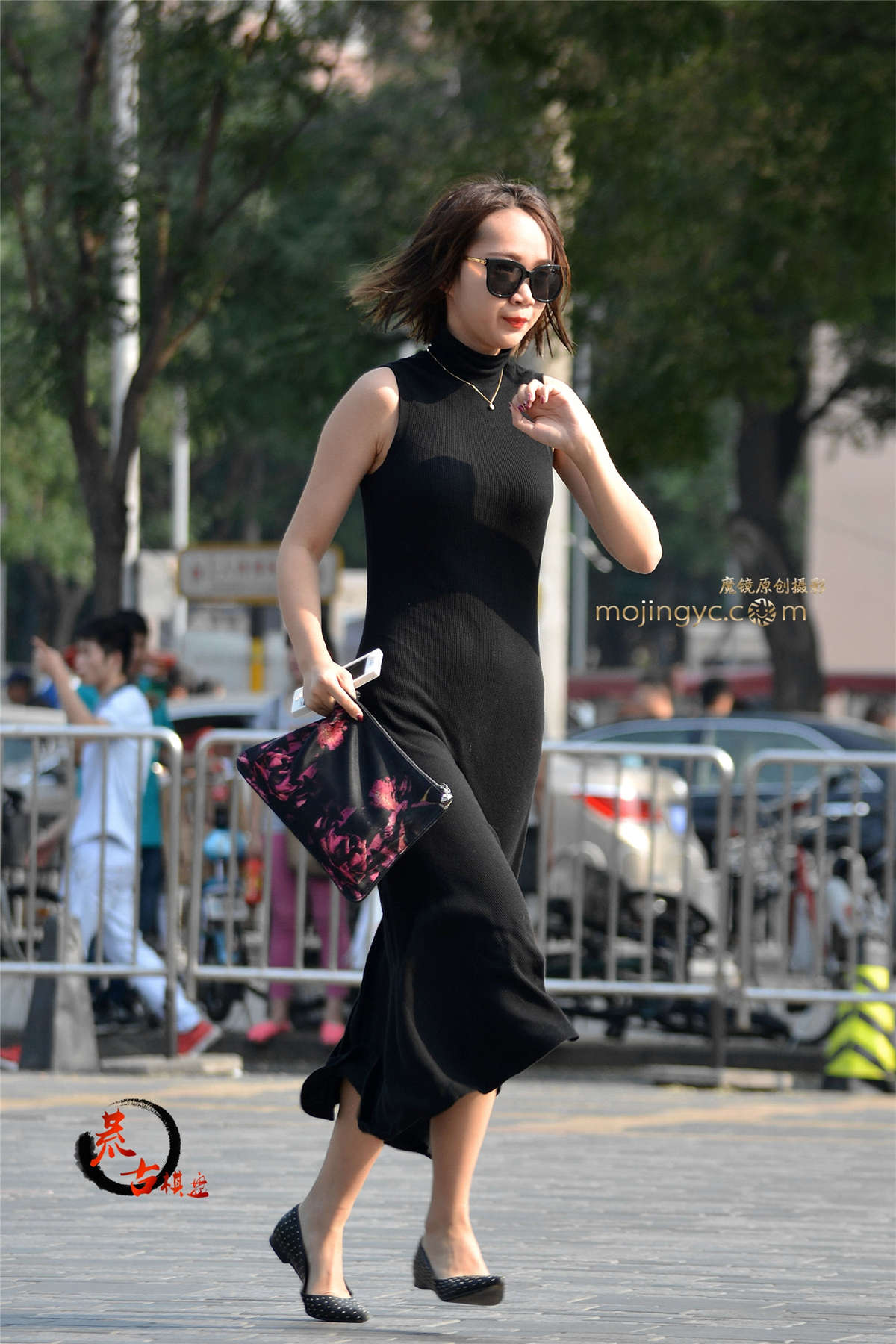 10-06 奔跑-日更街拍