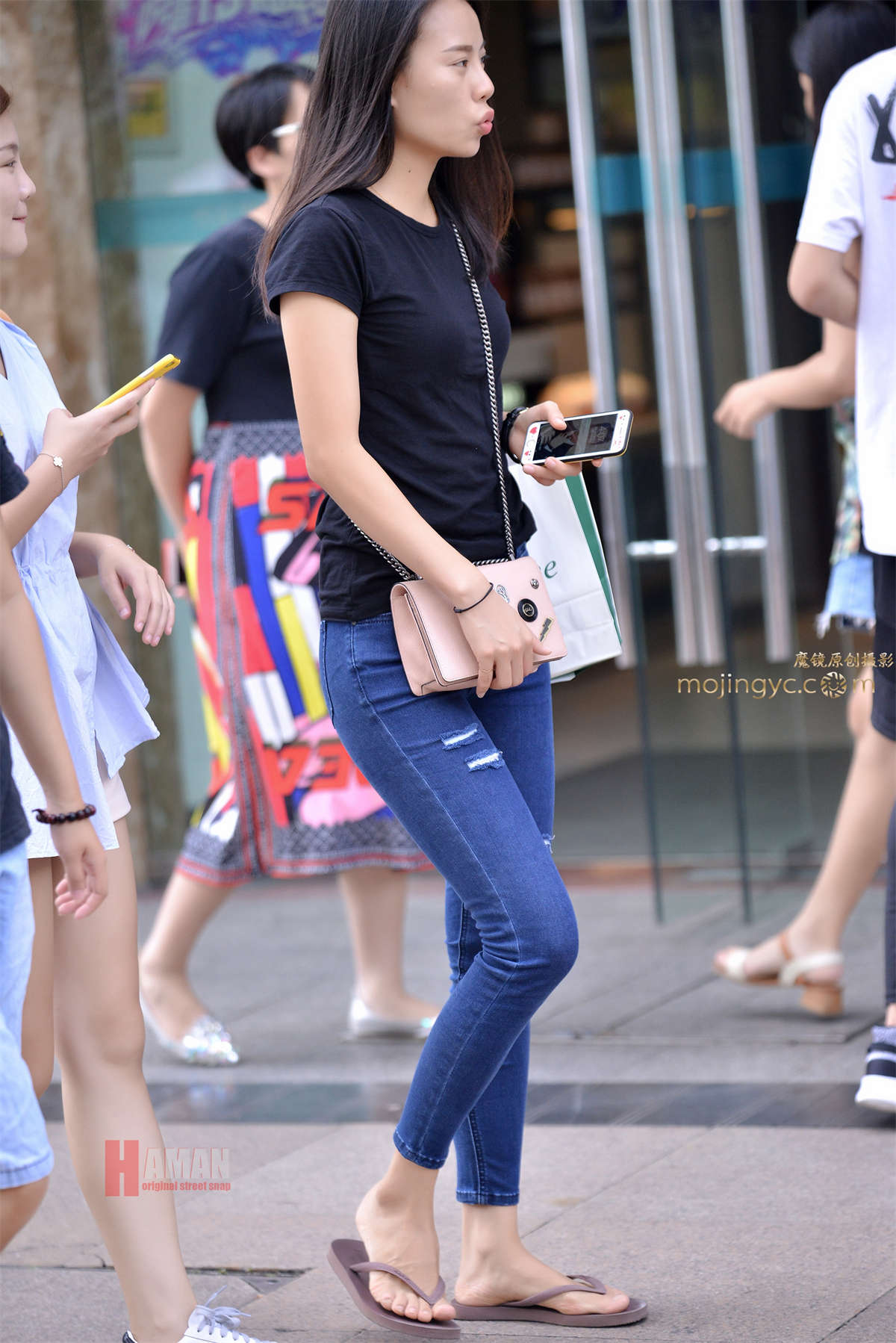 远射篇——蓝牛人字拖街拍-日更街拍