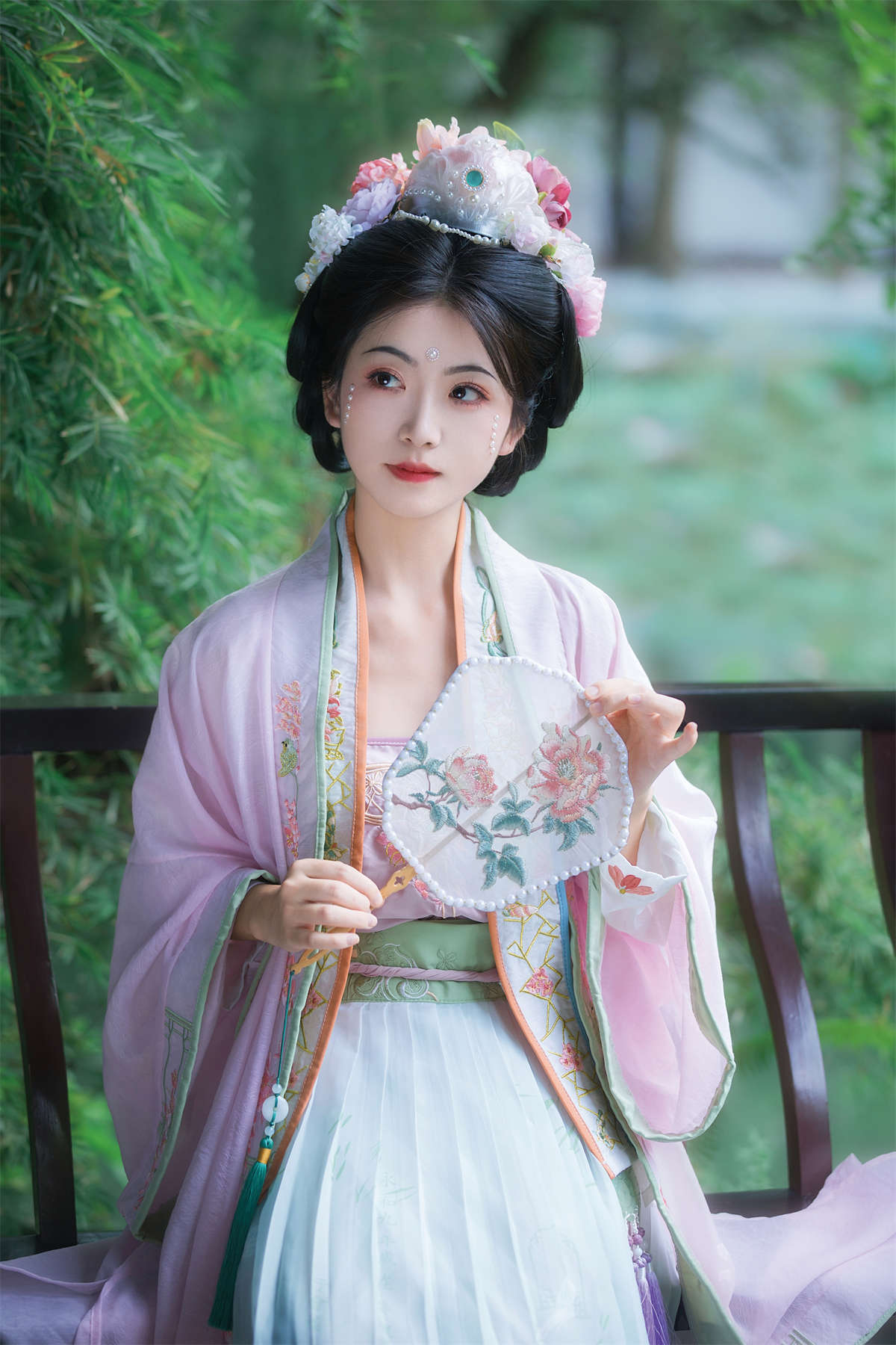 YITUYU艺图语 2024.11.22 步生莲 小薯片儿插图1