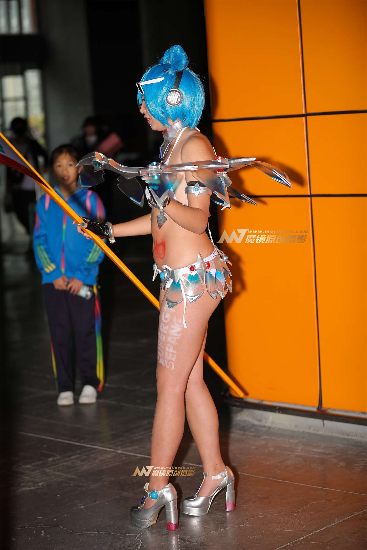 图片[2]-【凯恩赛帖】性感COS比基尼-日更街拍