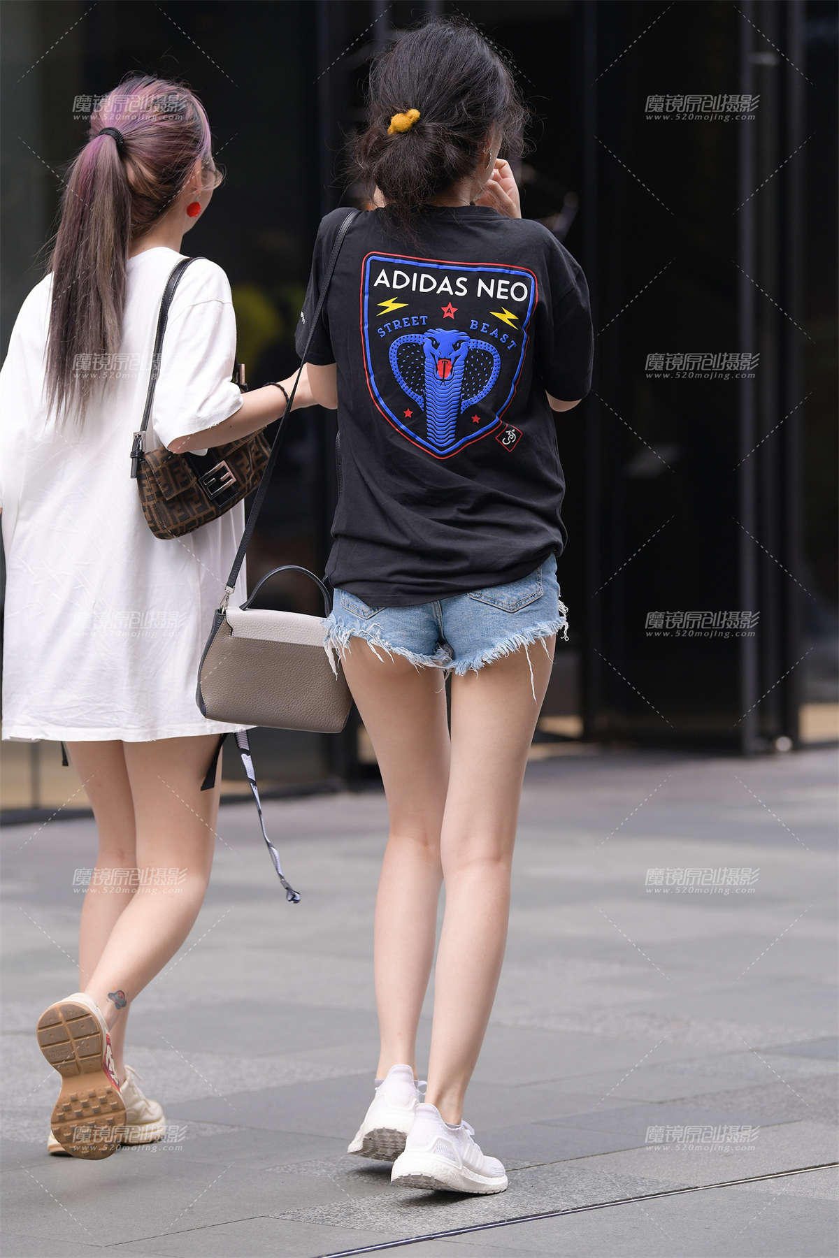 图片[2]-热裤女生-日更街拍