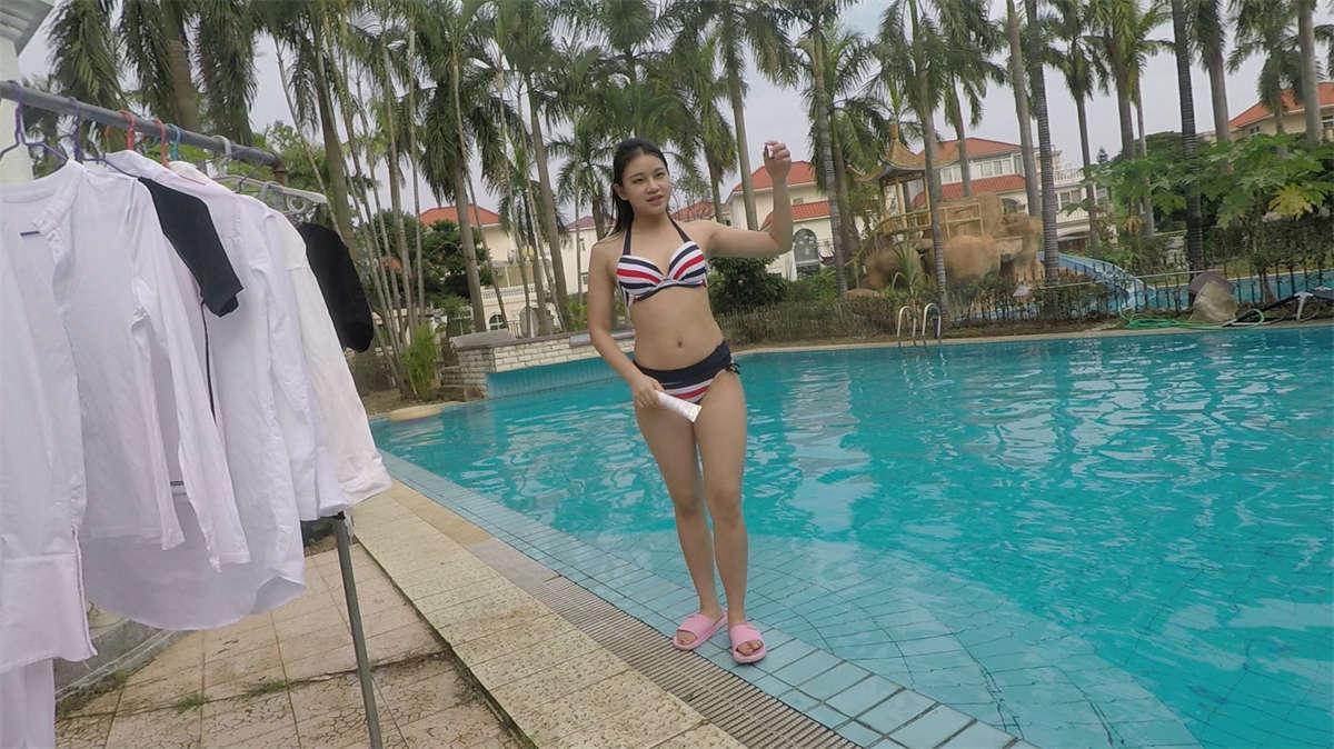 性感泳装比基尼-日更街拍