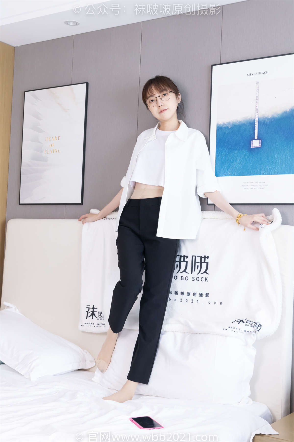 袜啵啵 No.535 稚予-高跟鞋、皮鞋、黑棉袜、薄肉丝（脚尖加固款）、裤里丝 花絮版-日更街拍