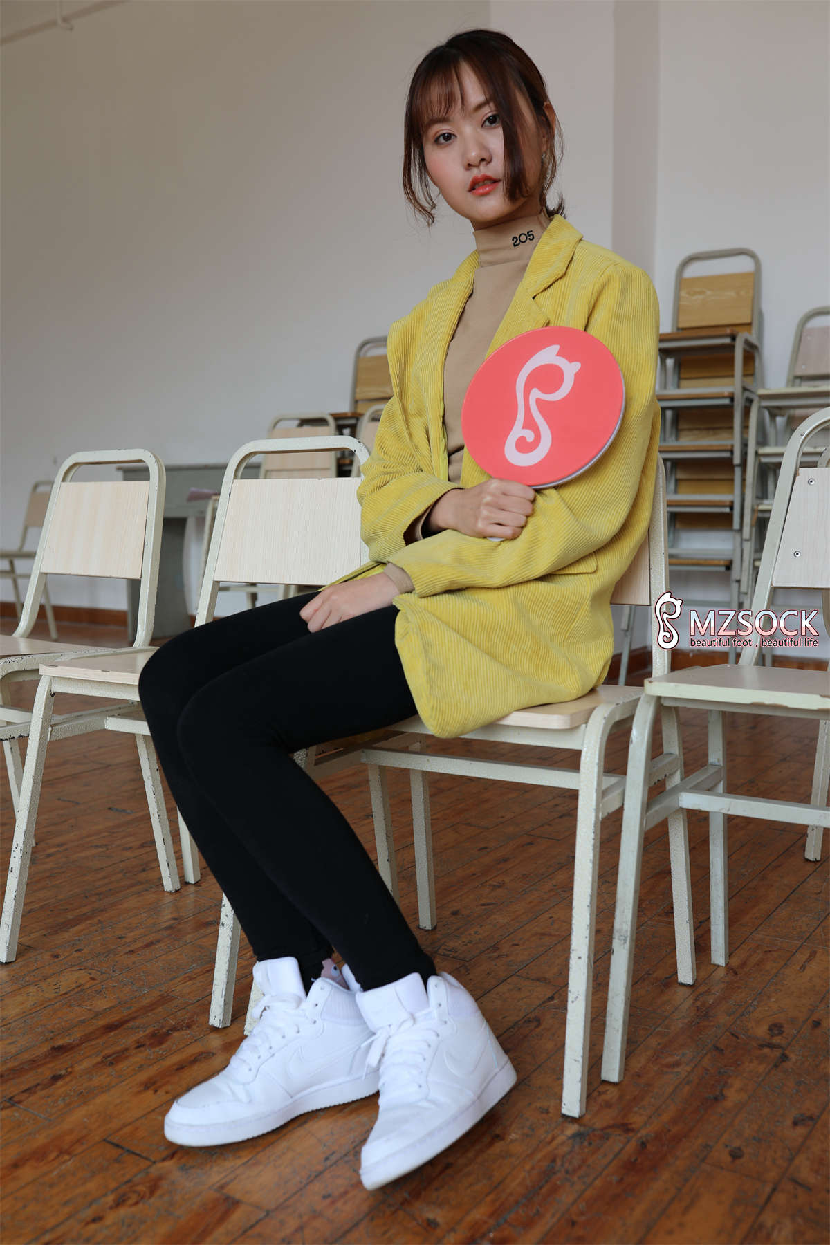 图片[2]-MZSOCK-2019 NO.002 佳妹-日更街拍