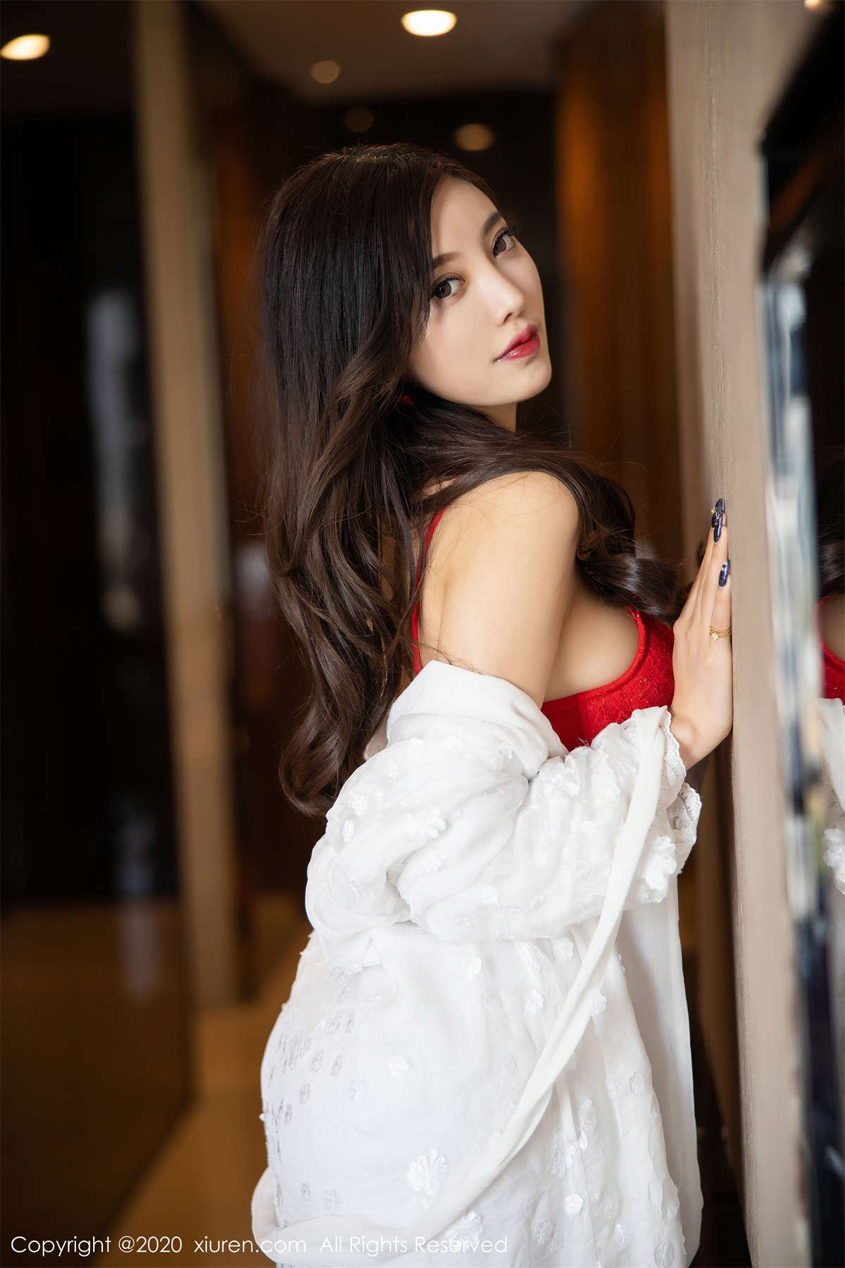 Xiuren秀人网 2020.01.19 NO.1949 杨晨晨sugar-日更街拍